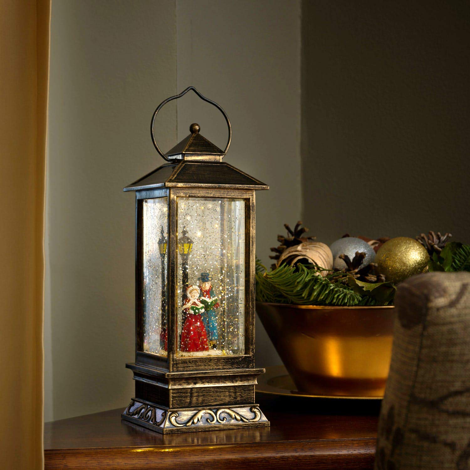 Dickensian Carol Singers LED Lantern - Battery Operated Water-Filled Christmas Decoration with Warm White Lights & Timer (2864-000) - Perfect for Holiday Home Decor, Christmas Tree Topper, and Festive Table Centerpiece