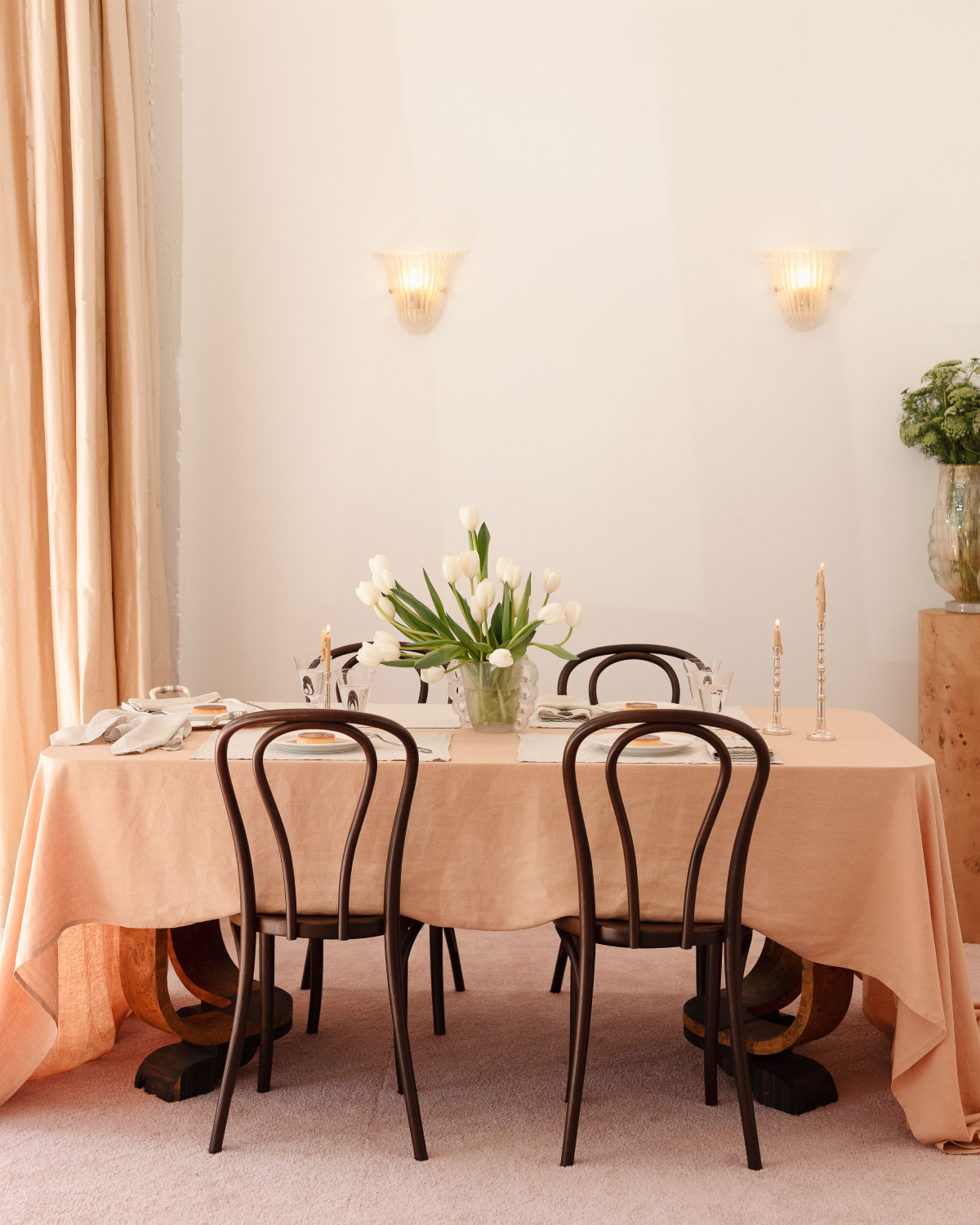 Terracotta & Oatmeal Dining Table Set - Modern Farmhouse Style Kitchen & Dining Room Furniture for Home Decor