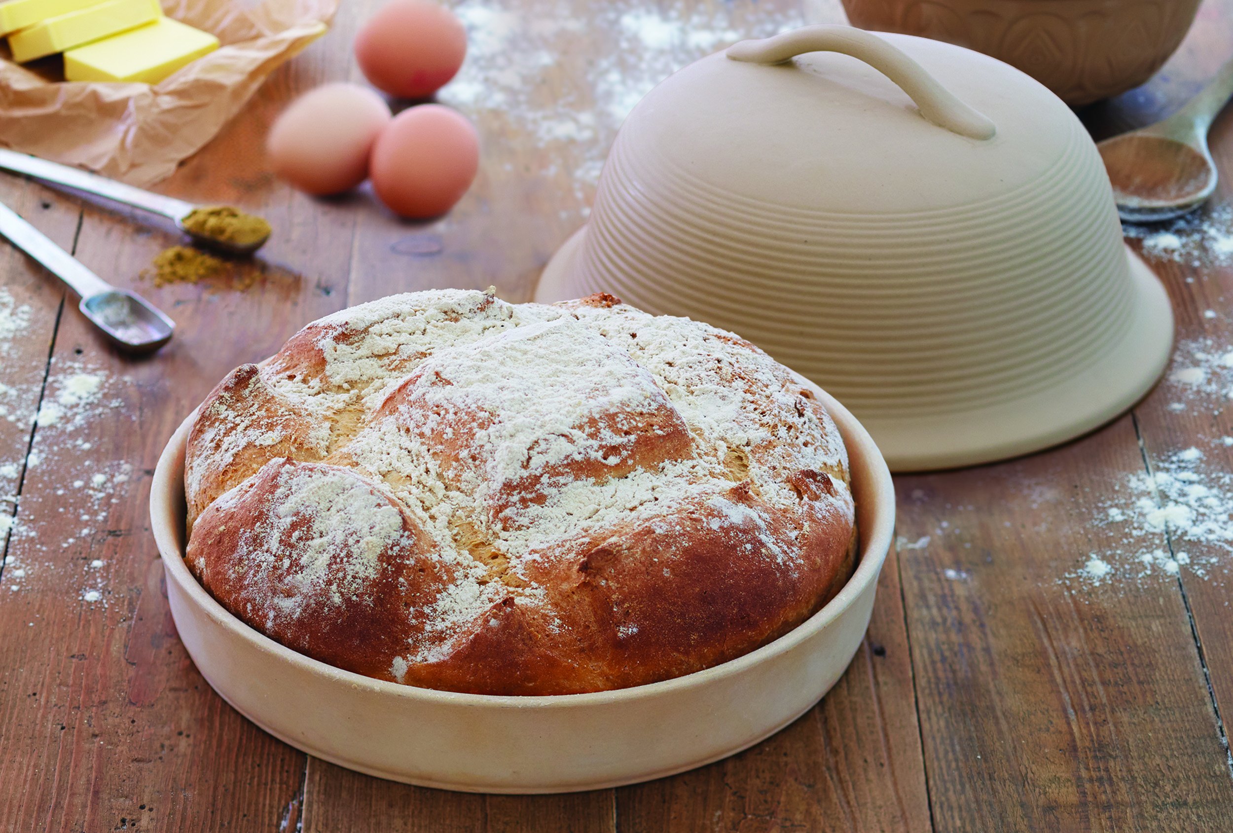 Kitchen Craft 30cm Stoneware Bread Baking Cloche Dome - Handmade Round Bread Maker for Artisan Sourdough, Homemade Loaves & Rustic Baking - Perfect for Home Bakers & Professional Kitchens