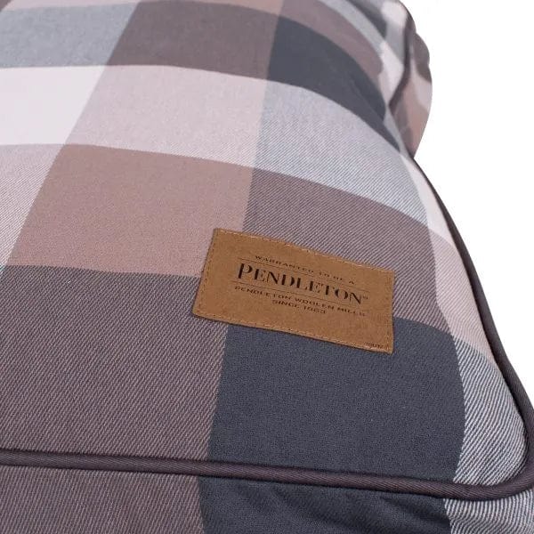 Bold Block Plaid Luxury Bed - Soft & Comfortable King Size Bed for Master Bedroom - Perfect for Modern Home Decor & Cozy Sleep