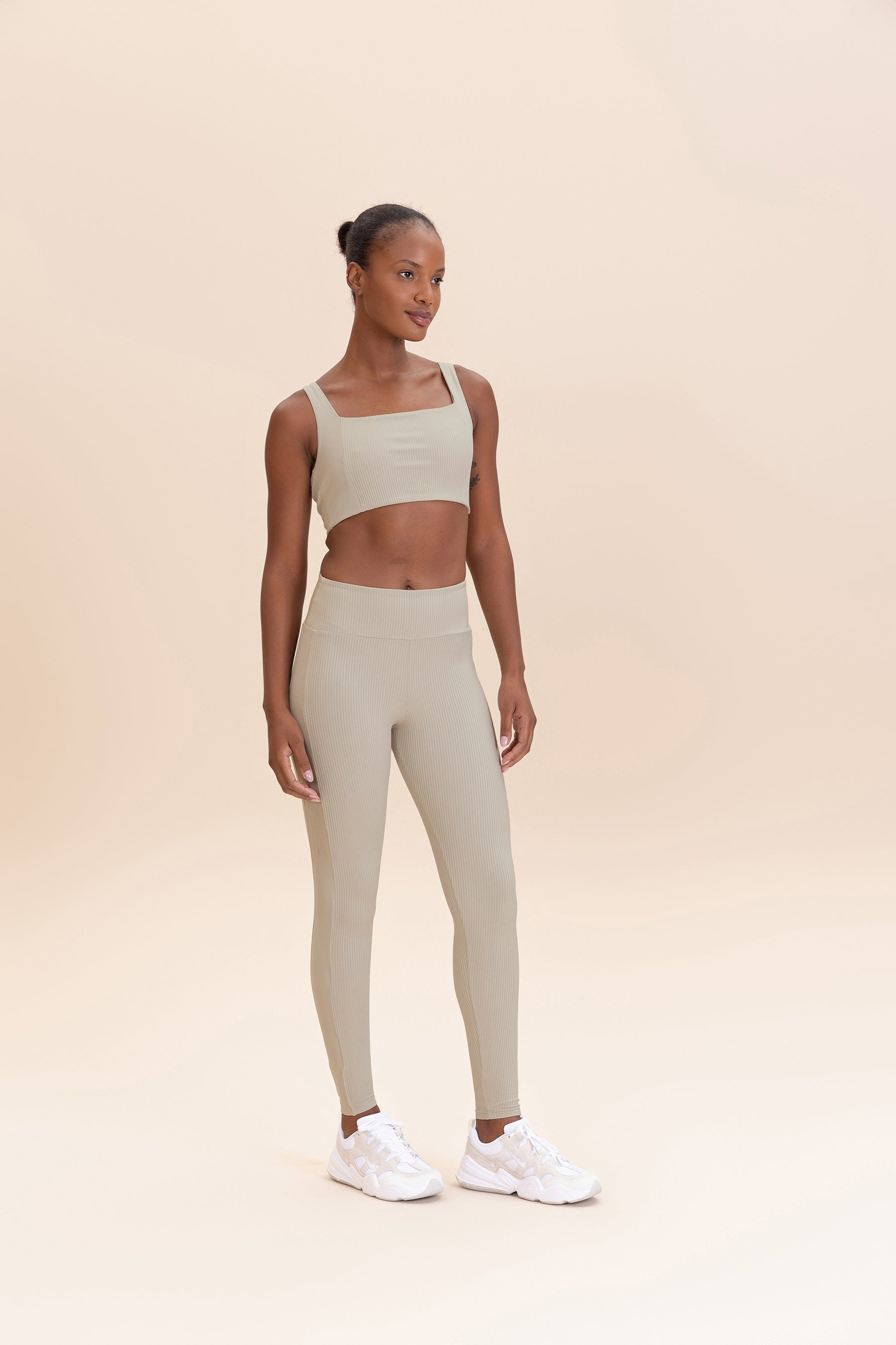 High Waist Rib Gloss Leggings for Women - Seamless Yoga Pants with Butt Lifting Design - Perfect for Workout, Running & Lounge Wear