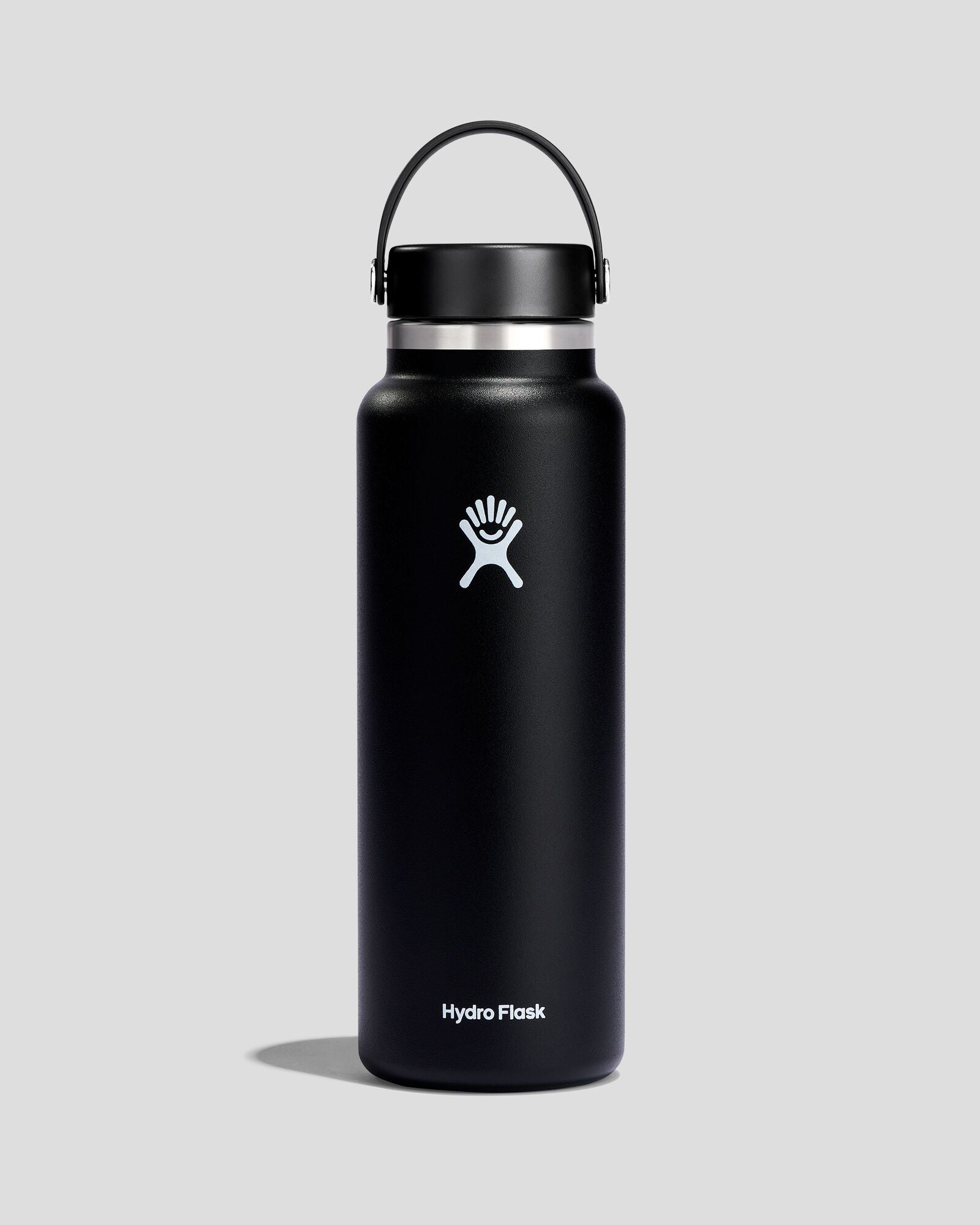 Hydro Flask Wide Mouth Water Bottle 40oz (1.18L) - Vacuum Insulated Stainless Steel Thermos for Hot & Cold Drinks - Perfect for Hiking, Gym & Outdoor Activities - Black