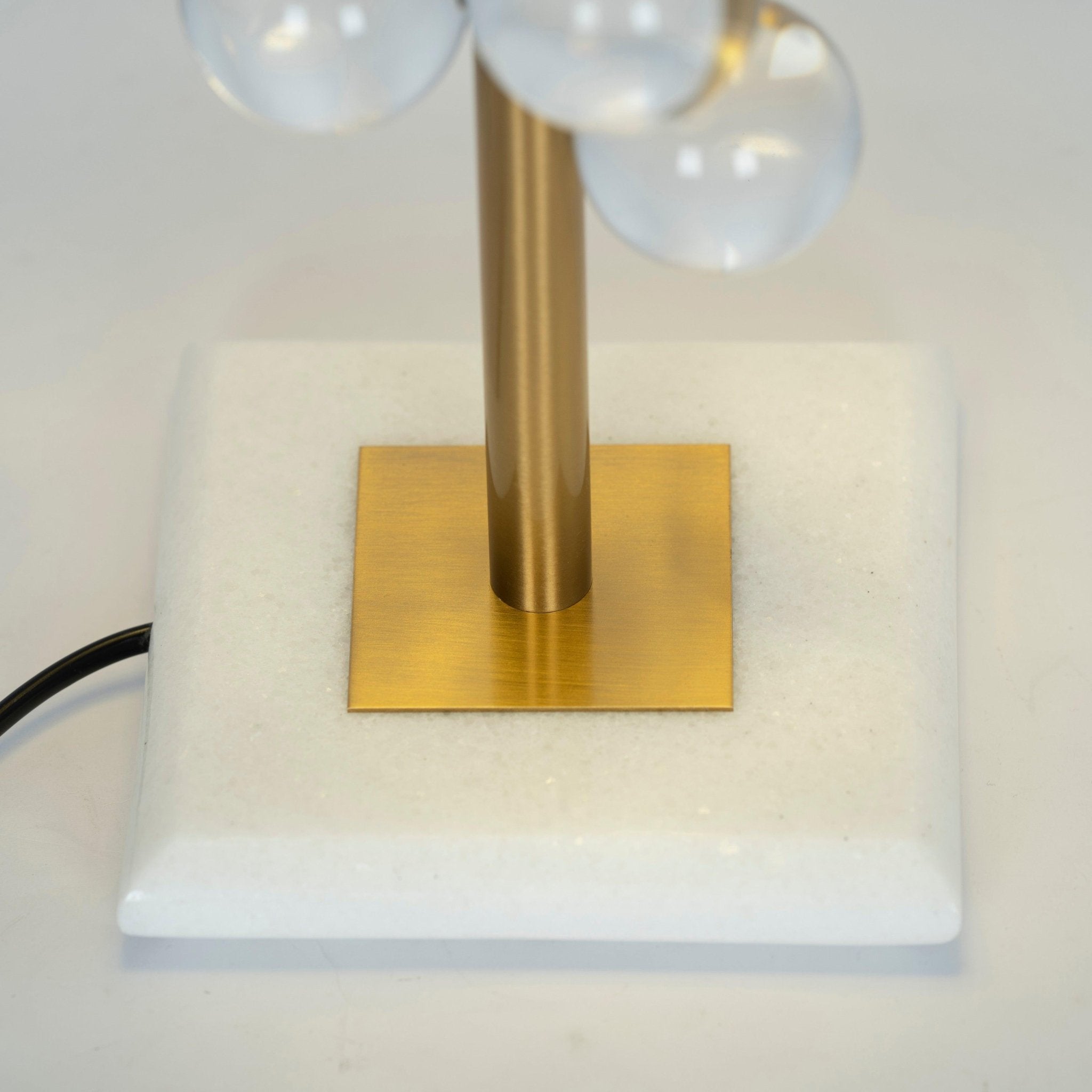Globo Table Lamp - Modern LED Desk Light for Home & Office - Perfect for Reading, Working & Decor
