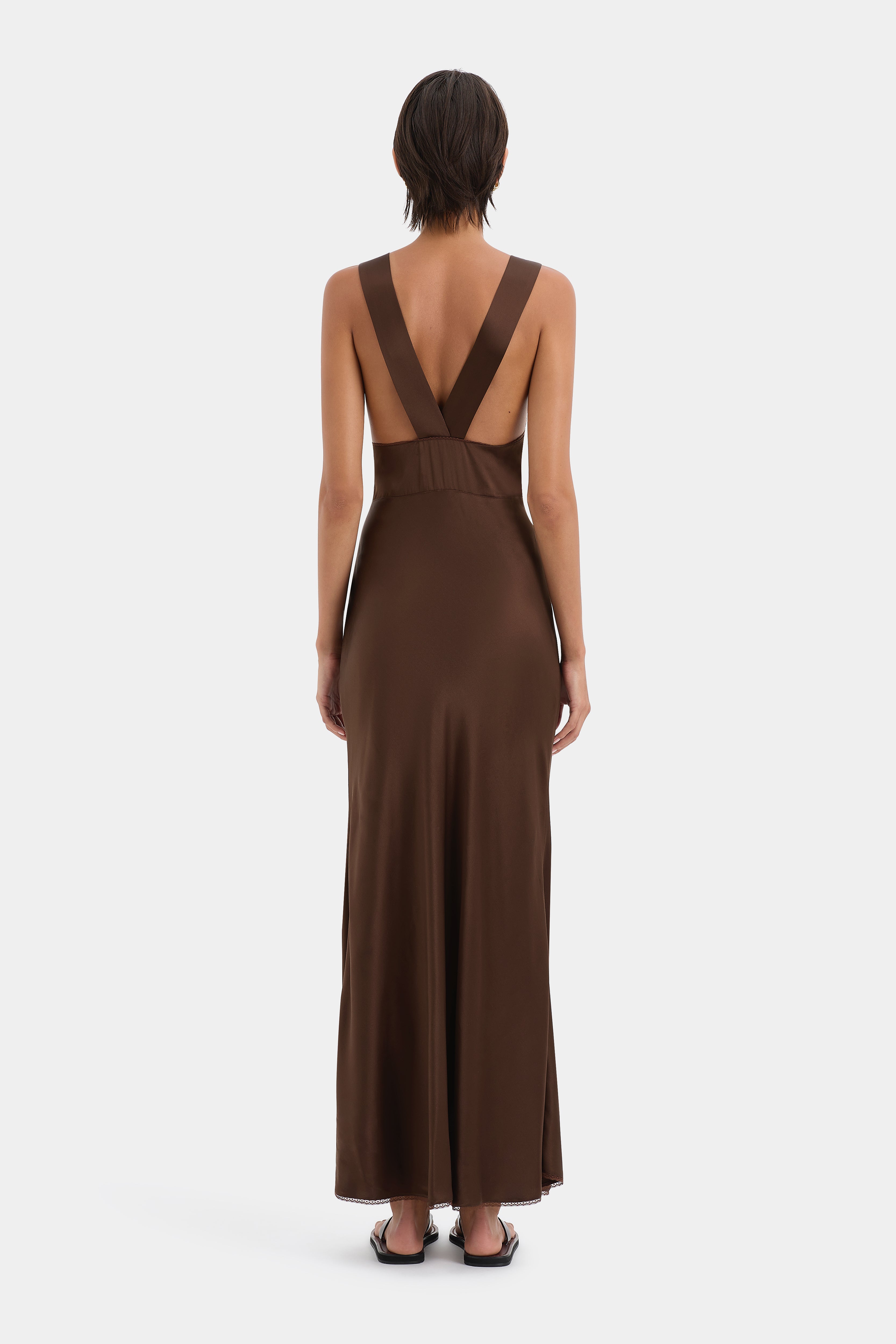Elegant Aries Cut Out Gown - Sexy Backless Evening Dress for Women | Perfect for Prom, Party & Special Occasions