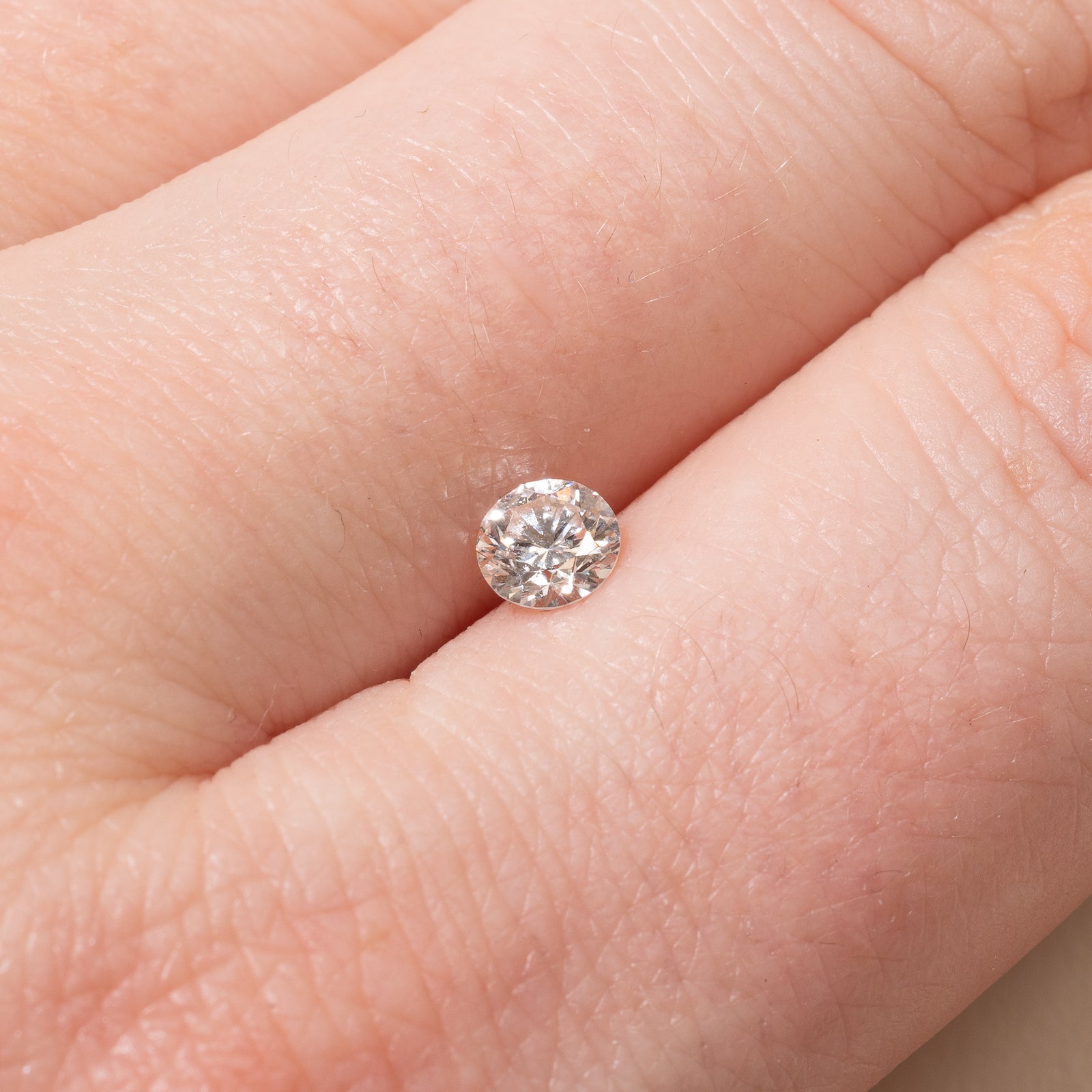 0.43ct Round Brilliant Cut Loose Diamond - VS2 Clarity, H Color | Ideal for Engagement Rings & Fine Jewelry