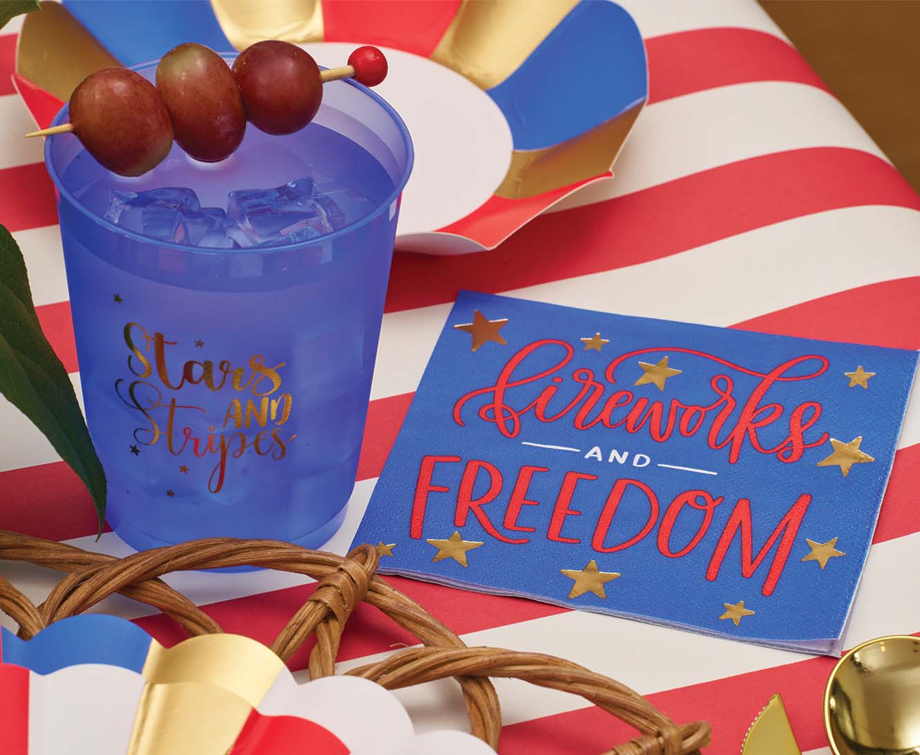 Modern Patriotic Table Decor for 4th of July - Red White & Blue Party Supplies for Outdoor BBQ, Picnic & Independence Day Celebrations