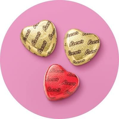 Reese's Milk Chocolate Hearts 27-Piece Gift Box - Red & Gold Foil Wrapped Peanut Butter Chocolates for Mother's Day, Valentine's Day Gifts & Romantic Occasions