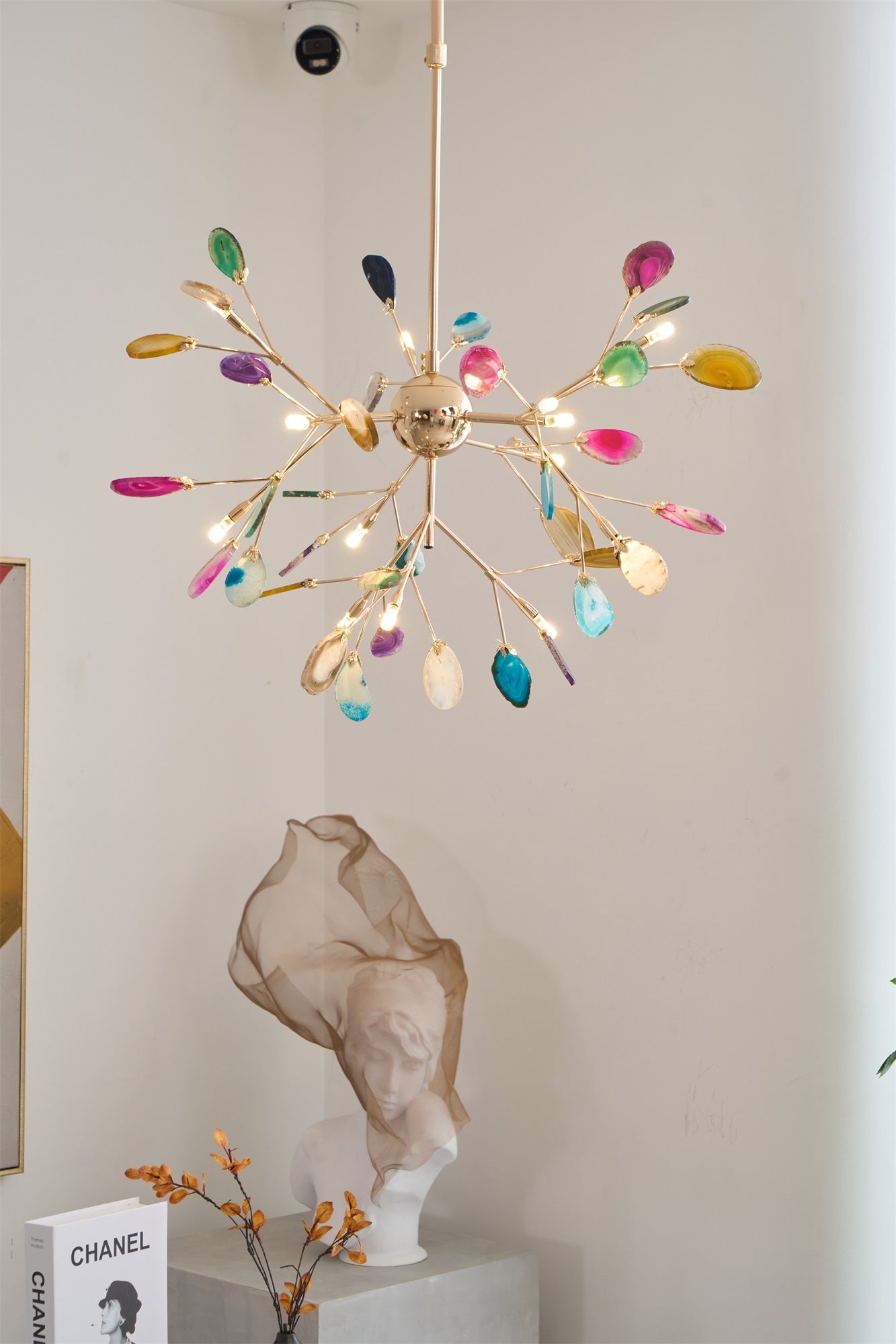 Elegant Agate Flake Chandelier - Natural Stone Crystal Ceiling Light Fixture for Dining Room, Living Room & Bedroom Decor