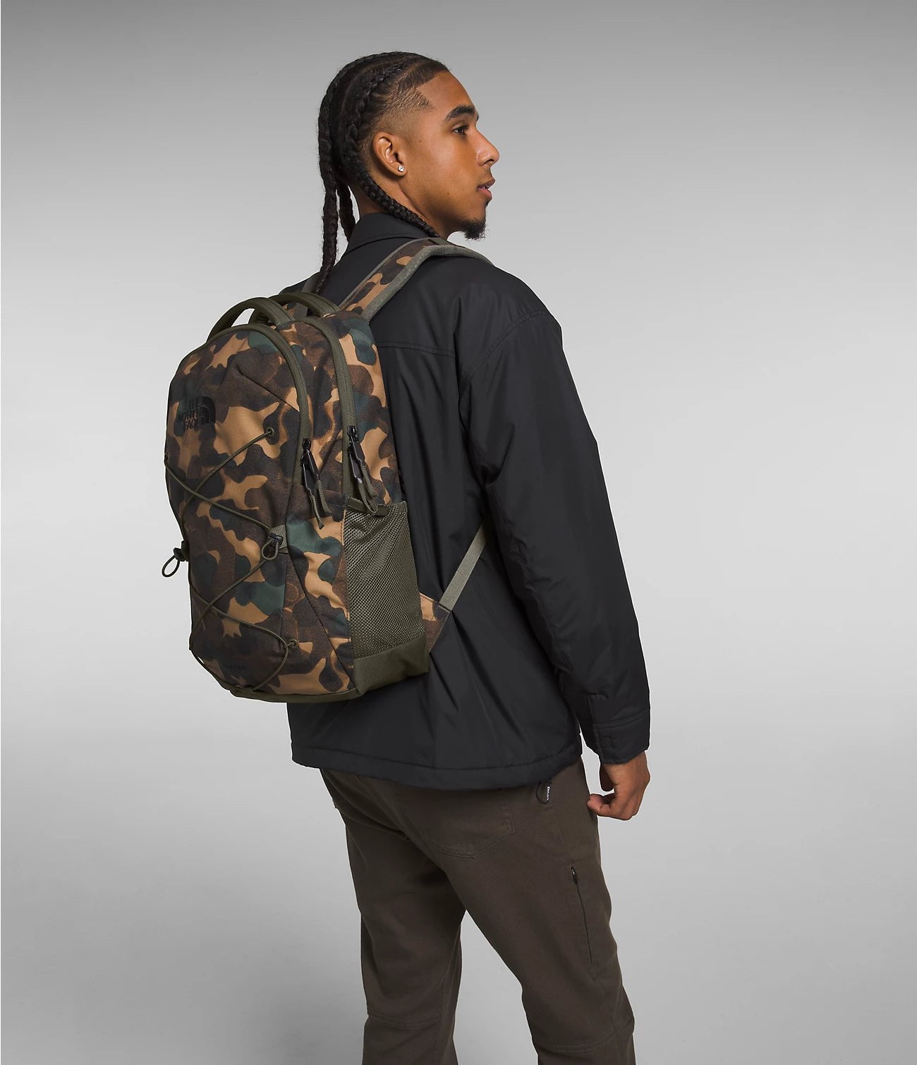 The North Face Jester Backpack - Durable School & Travel Backpack for Men & Women - Water-Resistant Laptop Backpack with USB Port - Perfect for College, Hiking & Commuting