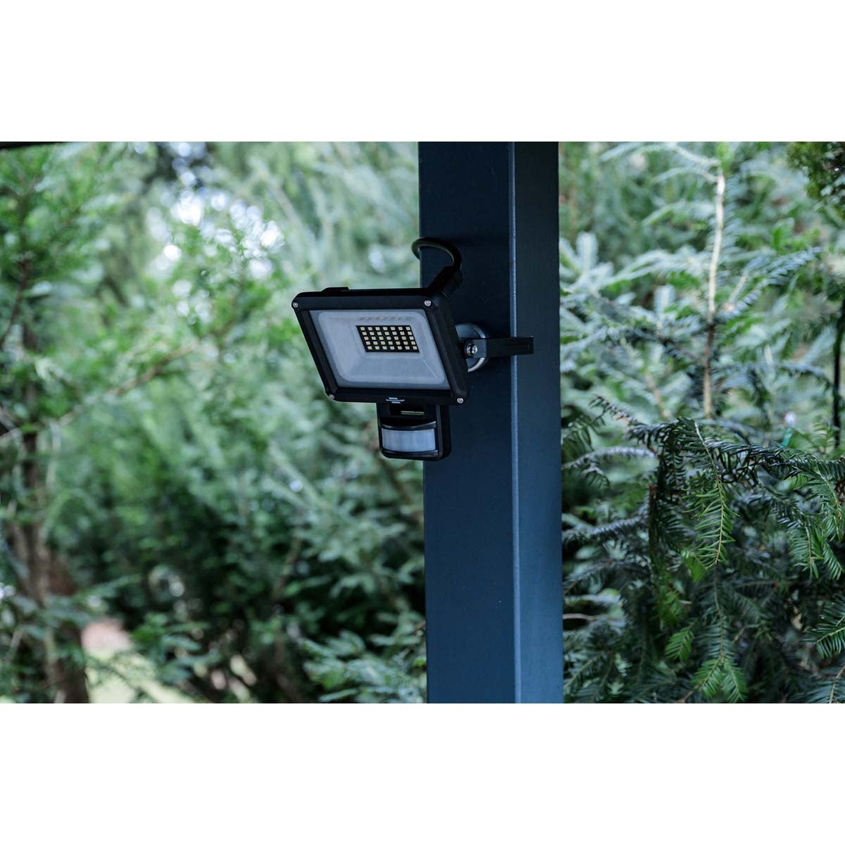 JARO 3060P LED Spotlight - 20W, 2300 Lumens, 6500K Cool White, IP65 Waterproof with Motion Sensor - Perfect for Outdoor Security, Garden Lighting, and Pathway Illumination