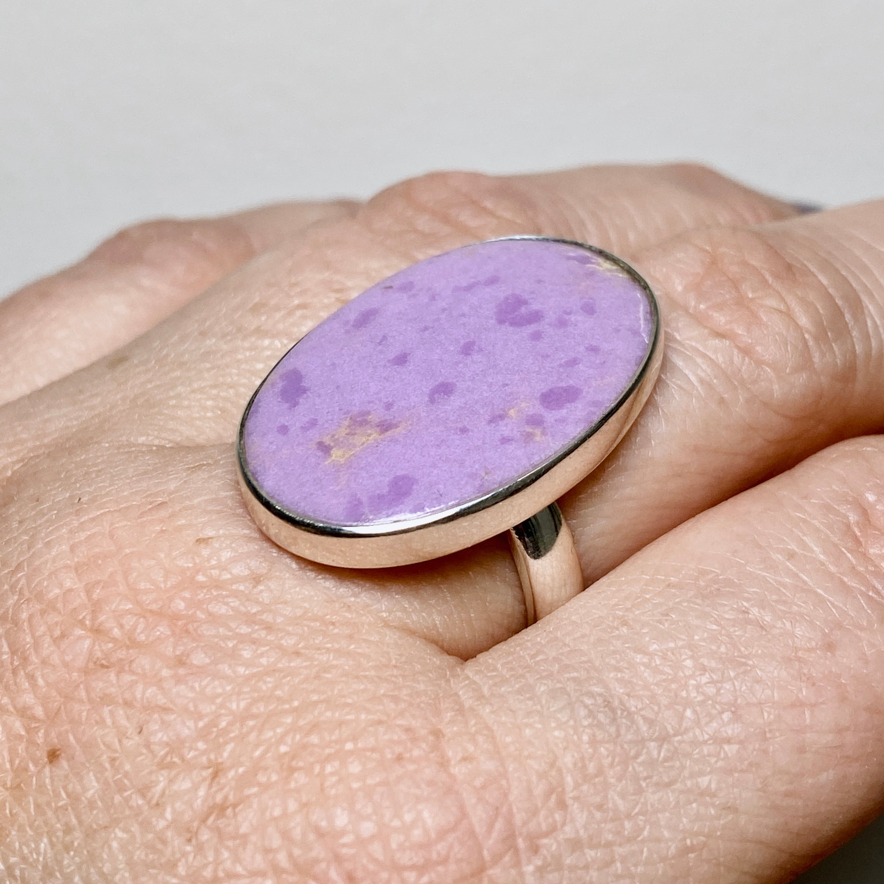 Natural Phosphosiderite Oval Cabochon Ring - Adjustable Size R5000PPD - Handmade Gemstone Jewelry for Women - Perfect for Everyday Wear, Gift Giving & Spiritual Healing