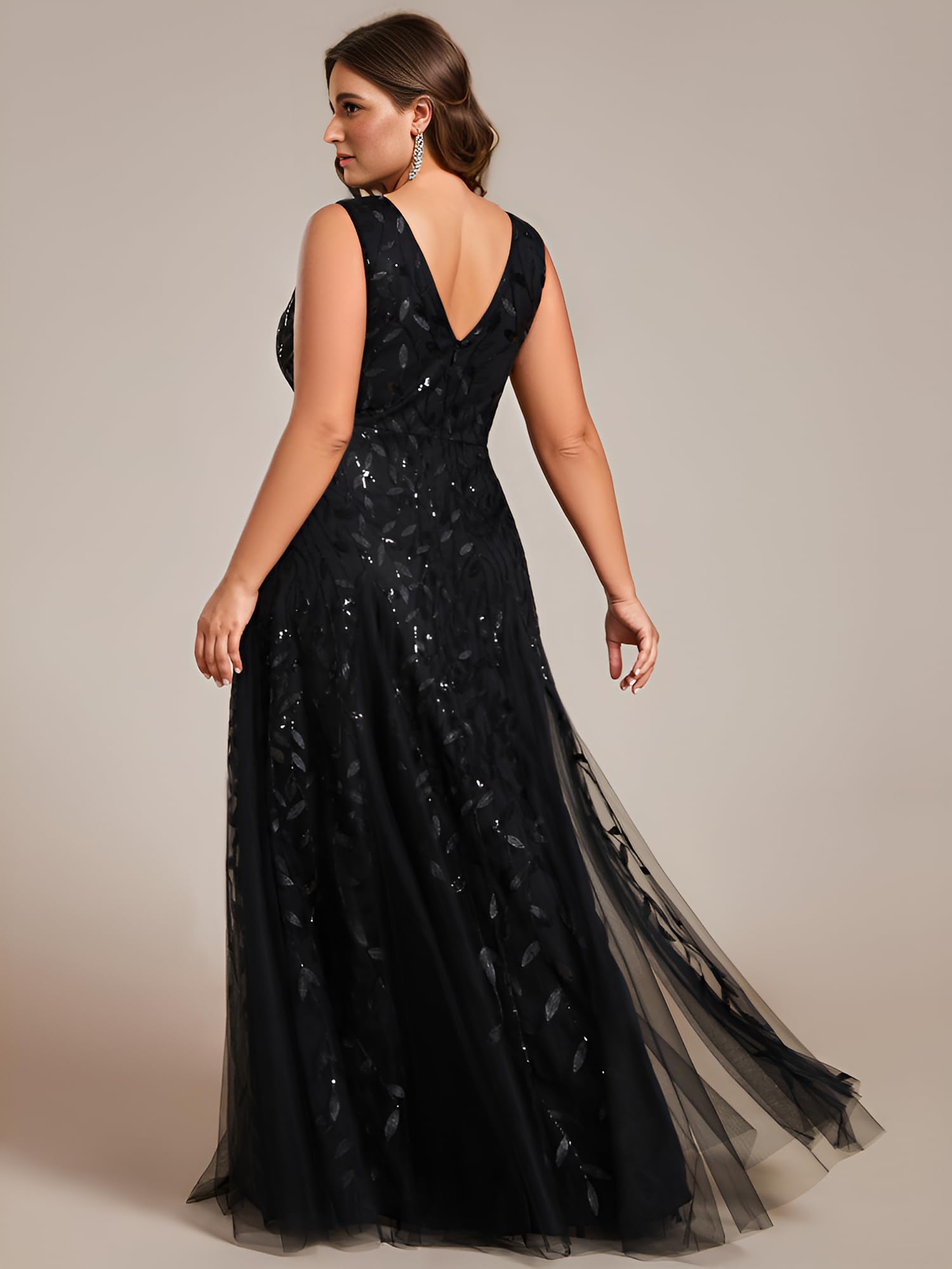 Ever-Pretty Women's Plus Size V-Neck A-Line Sleeveless Sequin Embroidered Formal Dress for Prom, Evening Gala & Special Occasions