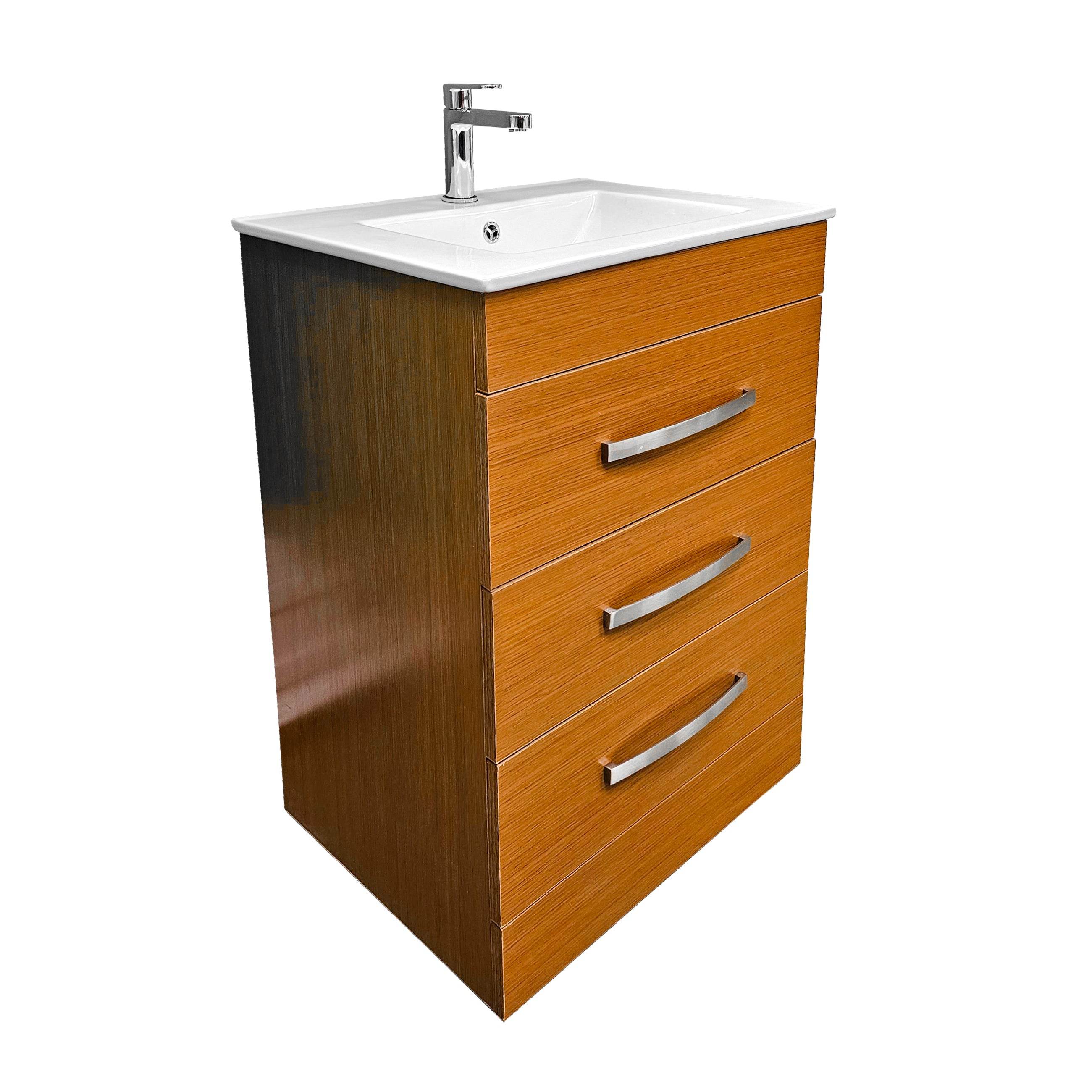 Light Walnut Geneva 24