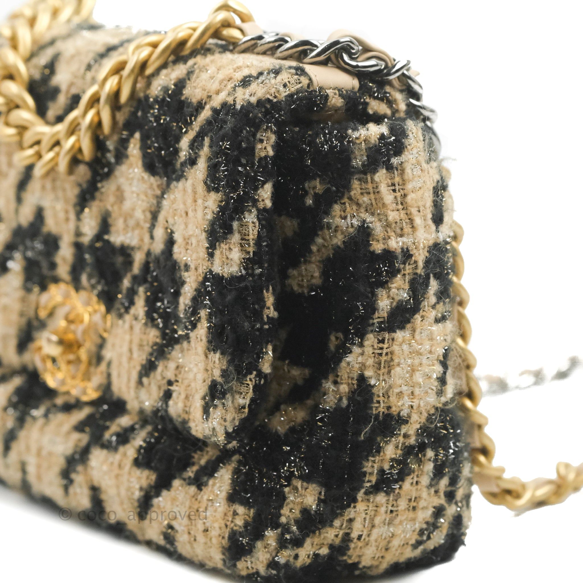 Chanel 19 Small Tweed Houndstooth Handbag in Black & Beige with Mixed Hardware - Perfect for Work, Travel & Luxury Fashion Accessories