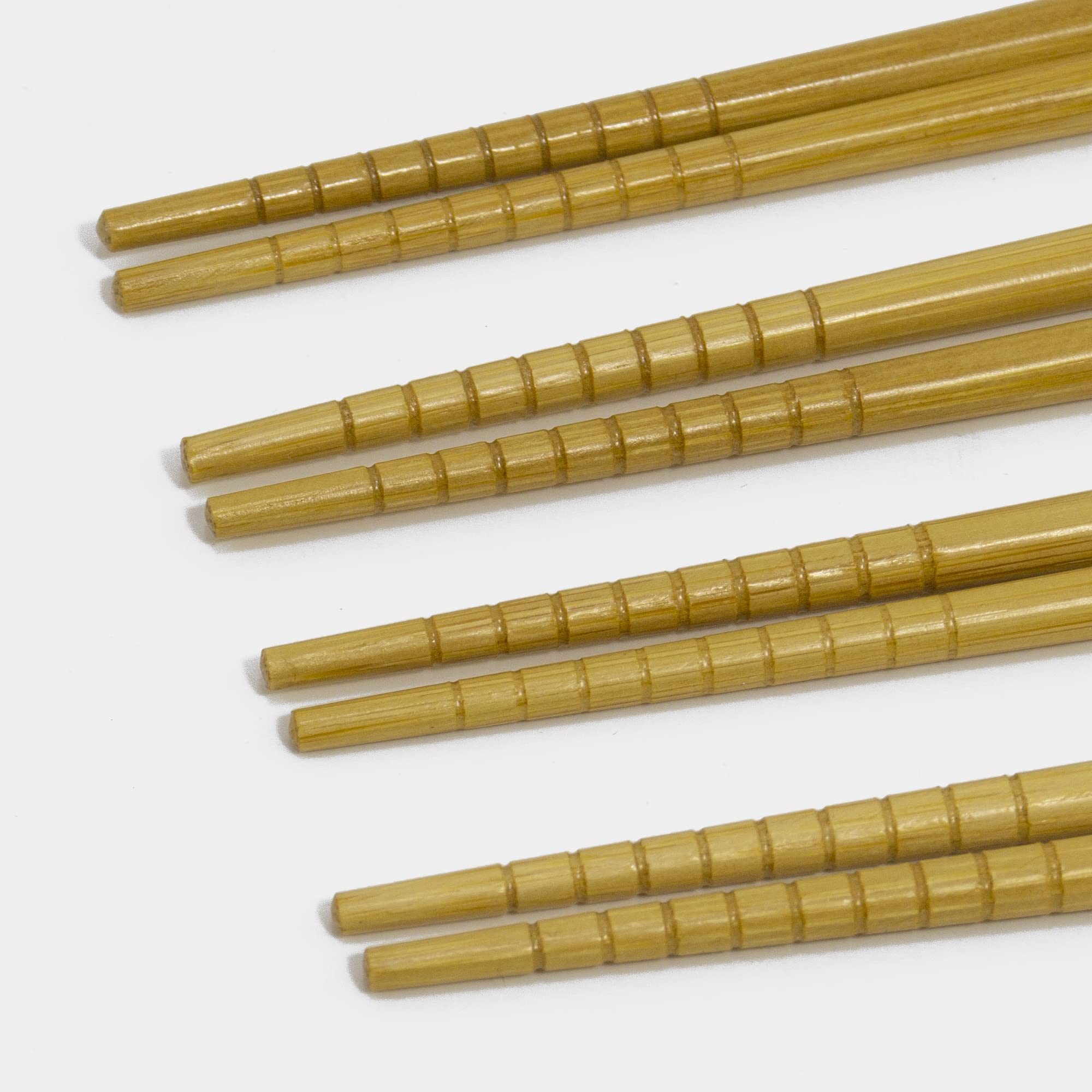 13-Piece Colorful Bamboo Chopsticks Set with Sauce Dishes - Perfect for Asian Cuisine, Sushi Nights & Home Dining
