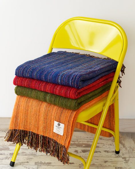 Premium McNutt Tweed Blanket - Soft & Cozy Meadow Green Throw for Sofa, Bed, or Outdoor Picnics - Perfect for Home Decor & Winter Warmth