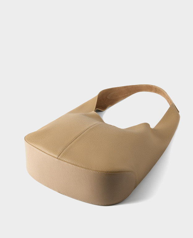 Stylish and Lightweight Shoulder Bag for Women - Perfect for Work, Travel, and Everyday Use