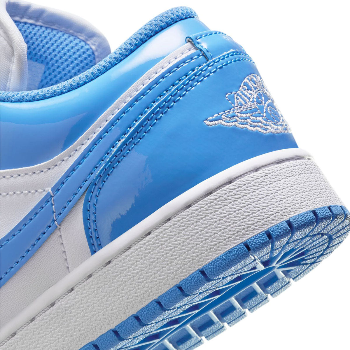 Kids Air Jordan 1 Low SE 'Legend Blue' Basketball Shoes - Lightweight Sneakers for Boys & Girls - Casual & Sports Wear for School, Playground & Court Activities