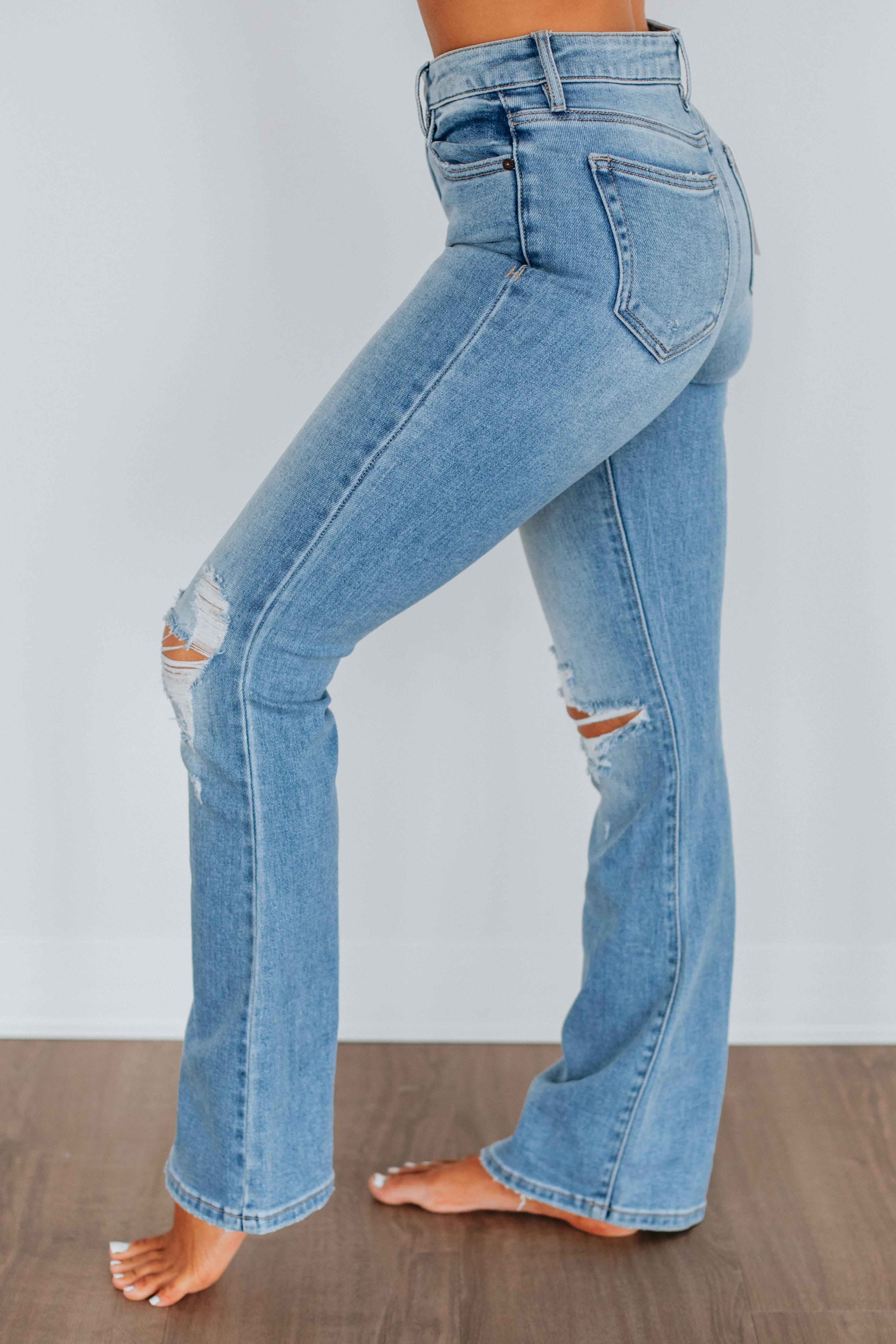 Stylish Happi Hidden Jeans - Medium Wash Denim Pants for Women | Perfect for Casual Wear, Office & Weekend Outfits