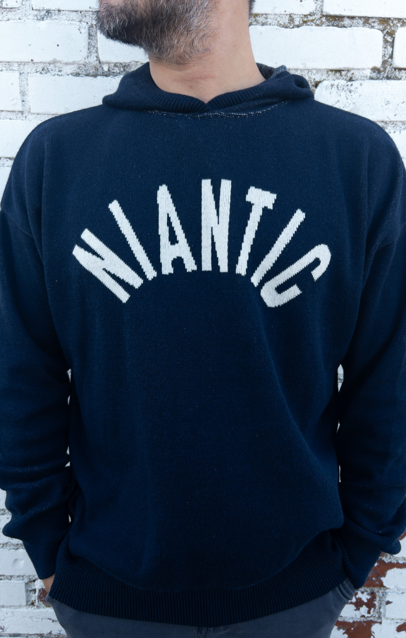 Oversized Niantic Knit Hoodie for Women & Men - Cozy Winter Pullover Sweatshirt - Casual Streetwear Fashion for Cold Weather & Outdoor Activities