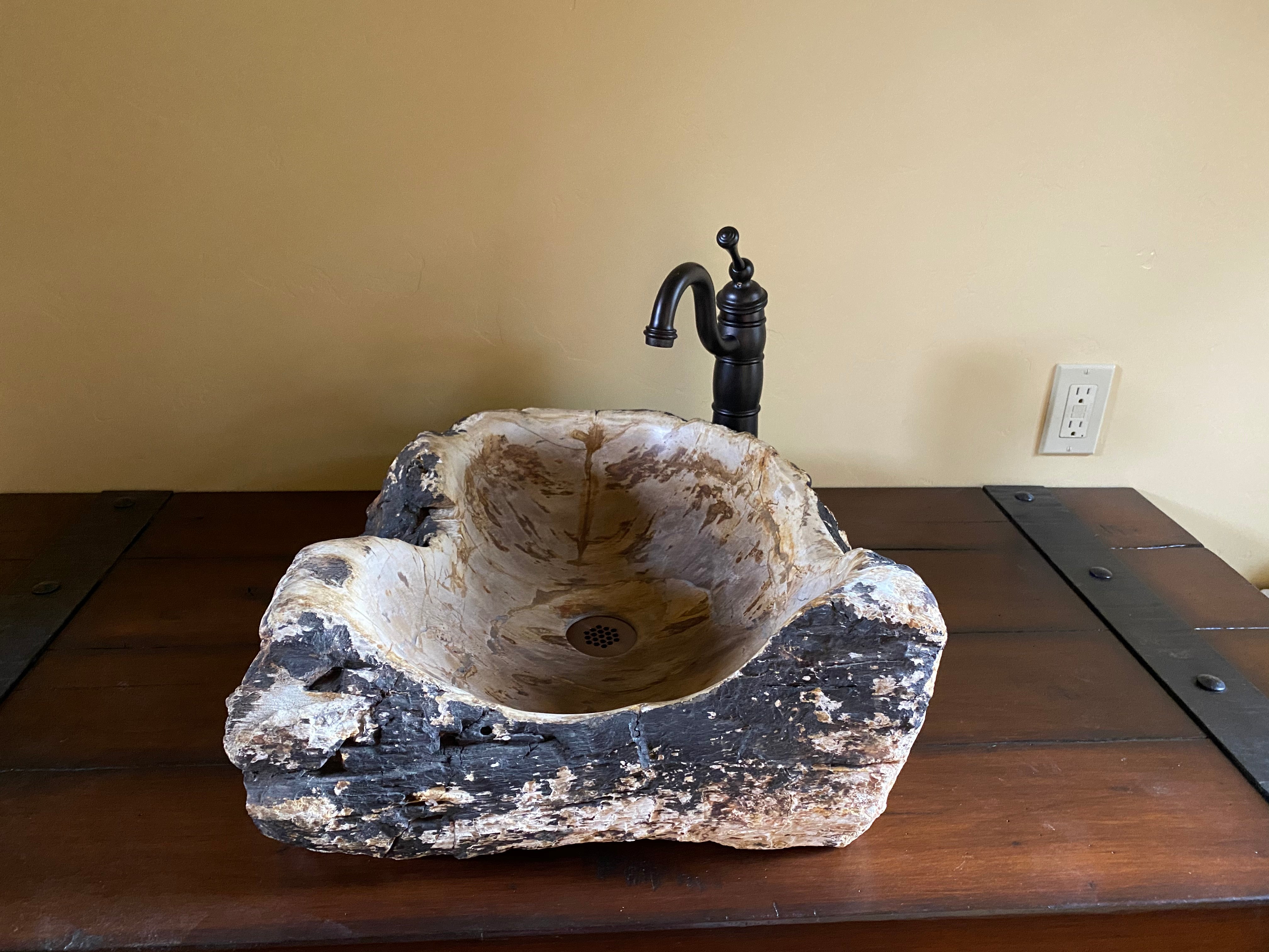 Natural Petrified Wood Sink - 20-25 Inch Bathroom Vanity - Unique Stone Basin for Rustic & Modern Home Decor - Perfect for Bathroom, Kitchen, or Outdoor Living Spaces
