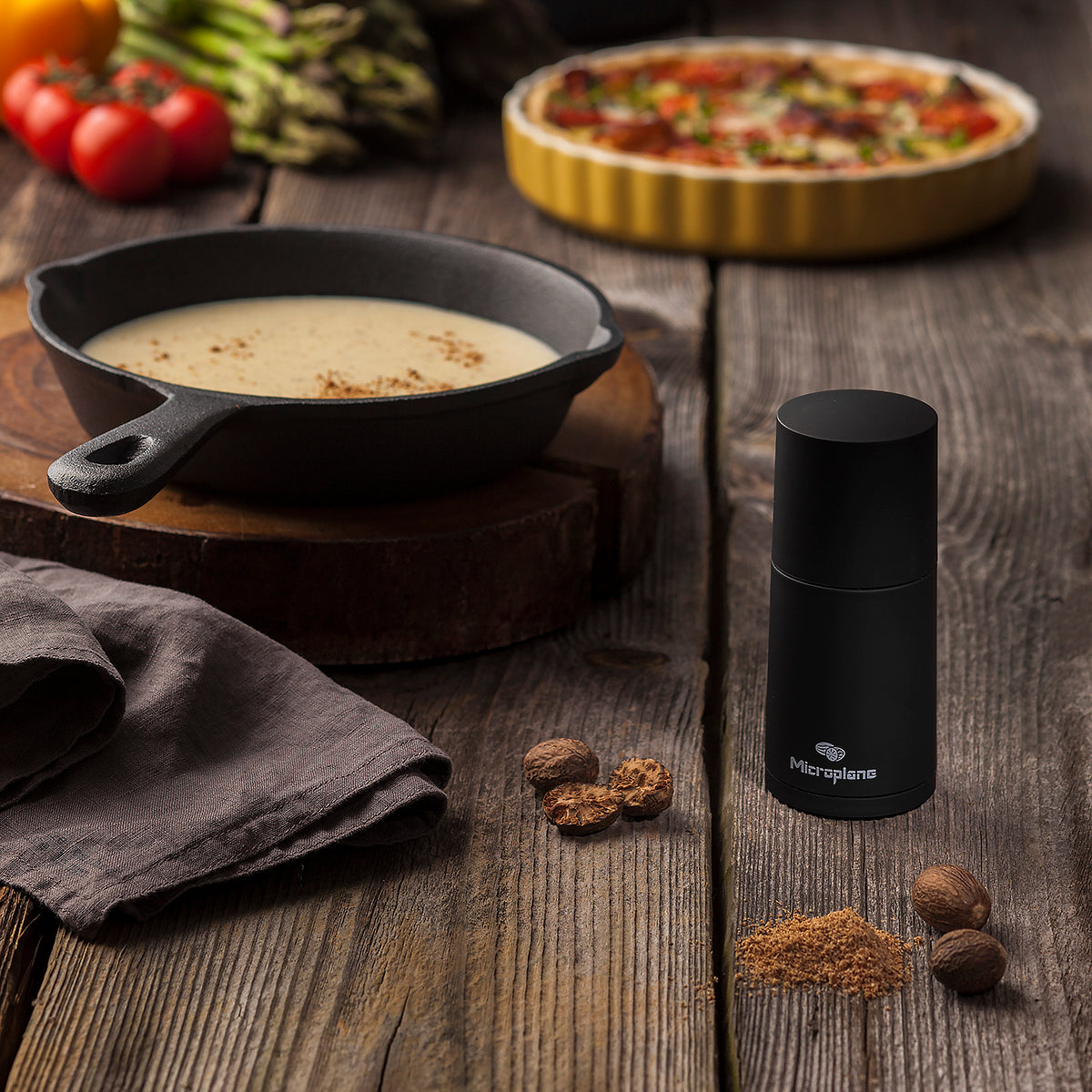 Premium Microplane Spice Mill - Adjustable Grinder for Fresh Herbs, Peppercorns & Spices - Perfect for Cooking, Baking & Gourmet Seasoning at Home