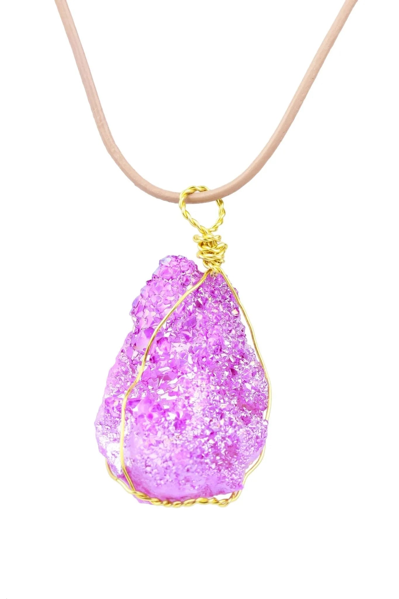 Wire Druzy Pendant Leather Necklace - Boho Crystal Jewelry for Women - Perfect for Casual Wear, Date Nights & Gift Giving