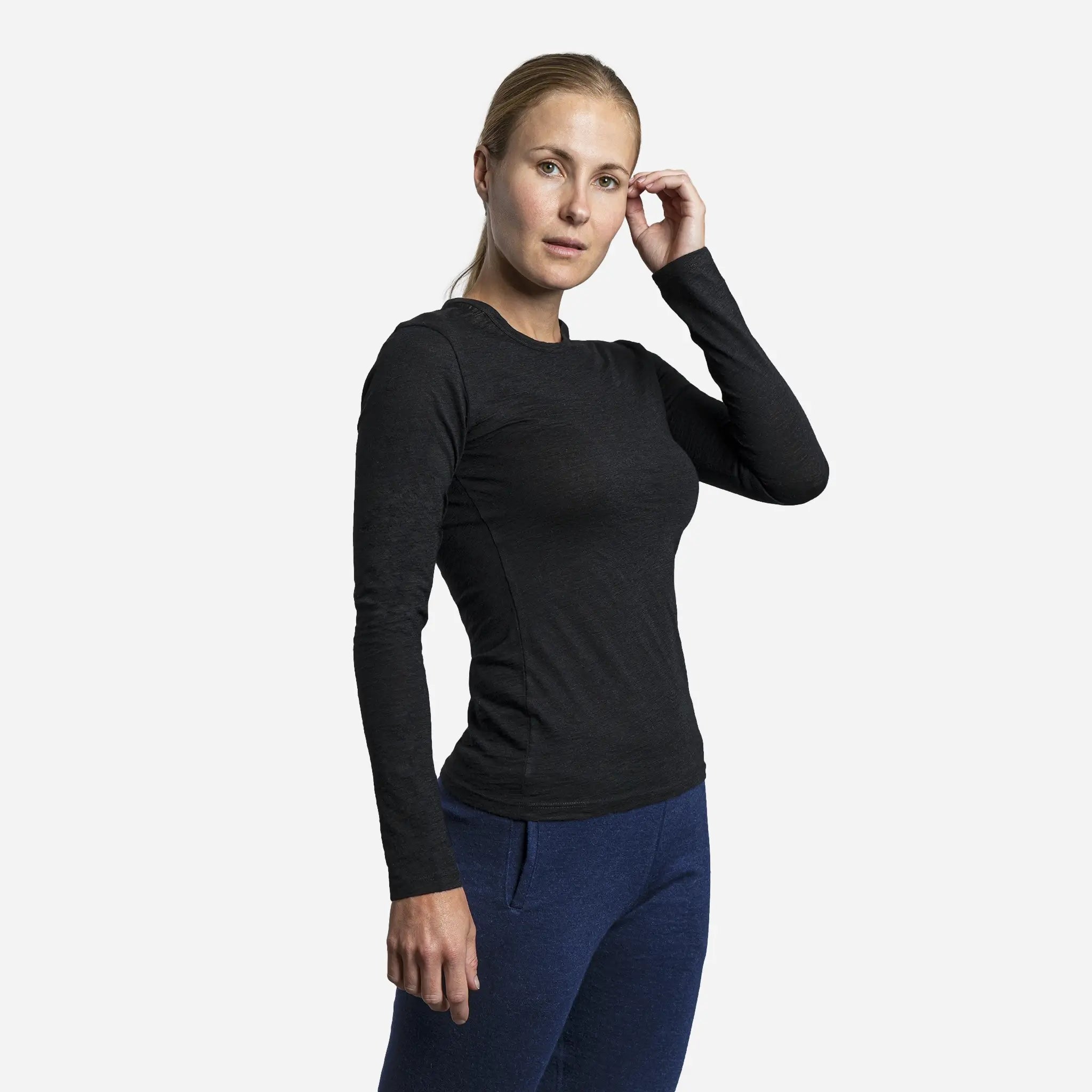 Ultralight Women's Alpaca Wool Long Sleeve T-Shirt - 160 GSM Soft & Warm Base Layer for Winter Hiking, Yoga & Casual Wear