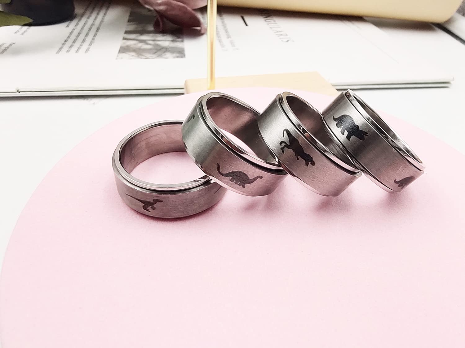 INENIMARTJ Dinosaur Fidget Rings for Women & Men - Stainless Steel Spinner Ring for Anxiety Relief - Jurassic Dinosaur Spinning Ring - Perfect for Stress Relief, ADHD, Autism & Office Focus