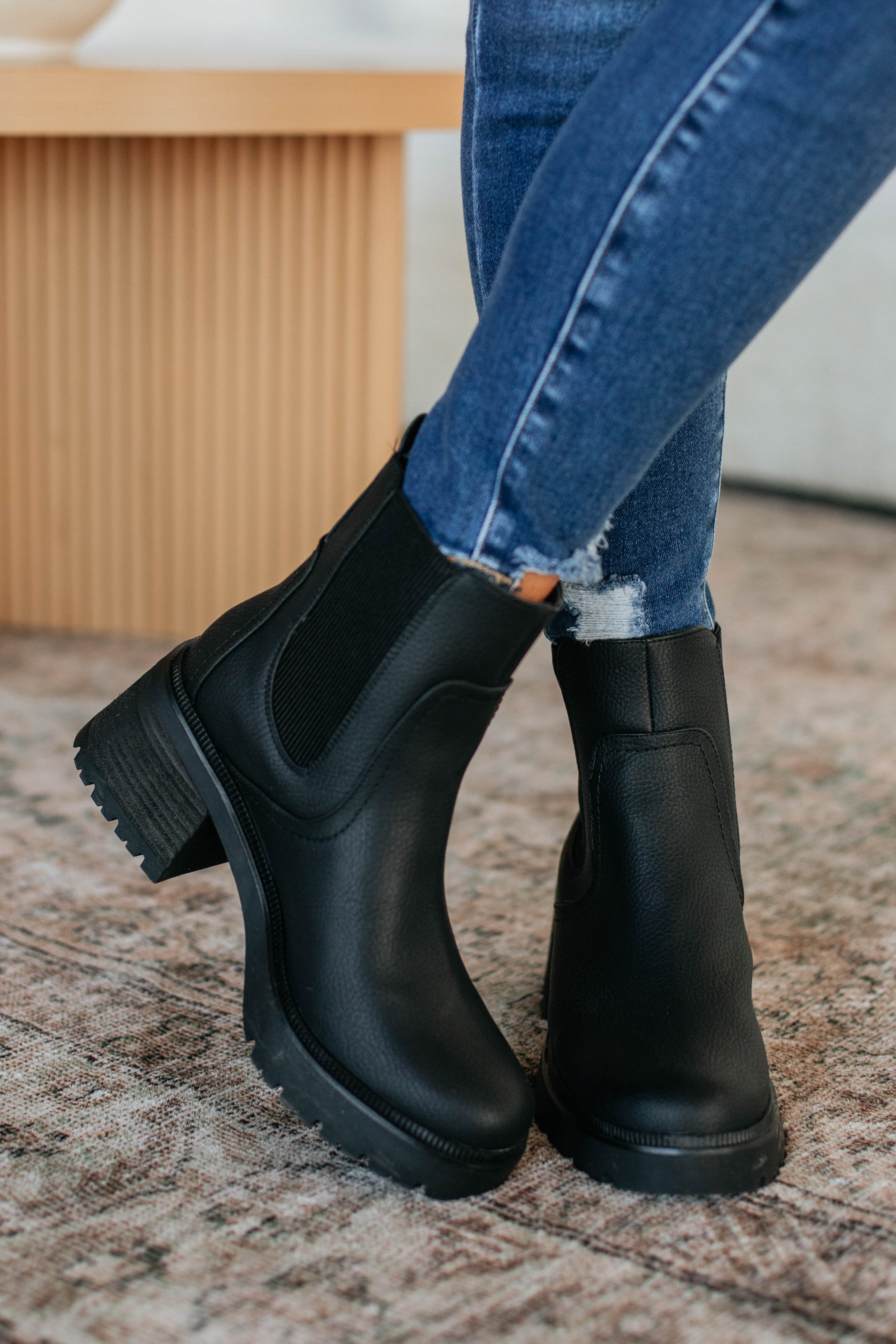 Making My Choice Black Boots - Stylish & Comfortable Footwear for Women | Perfect for Casual Outings, Work & Outdoor Adventures
