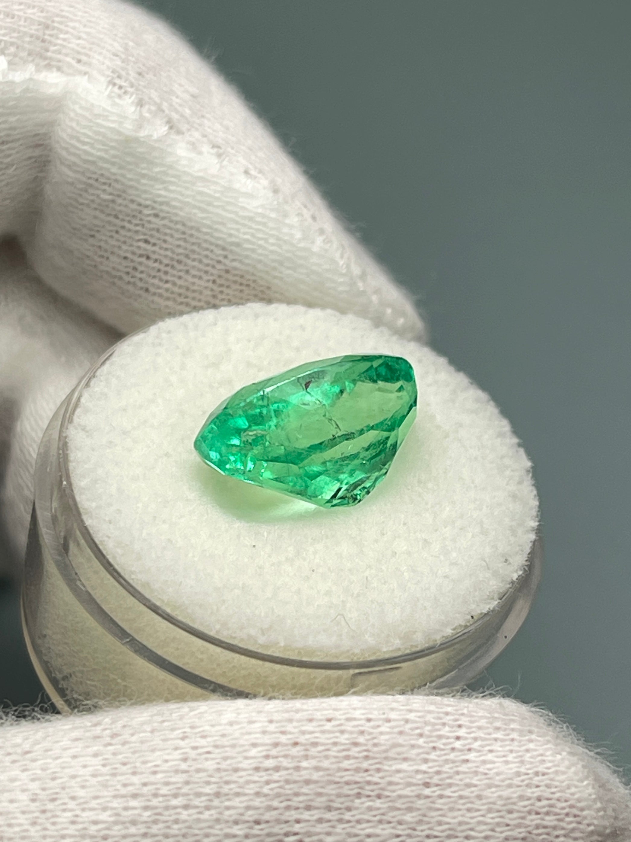 6.23 Carat Natural Colombian Emerald - Elongated Oval Cut Loose Gemstone for Jewelry Making, Engagement Rings & Fine Collections | Yellowish Green Color