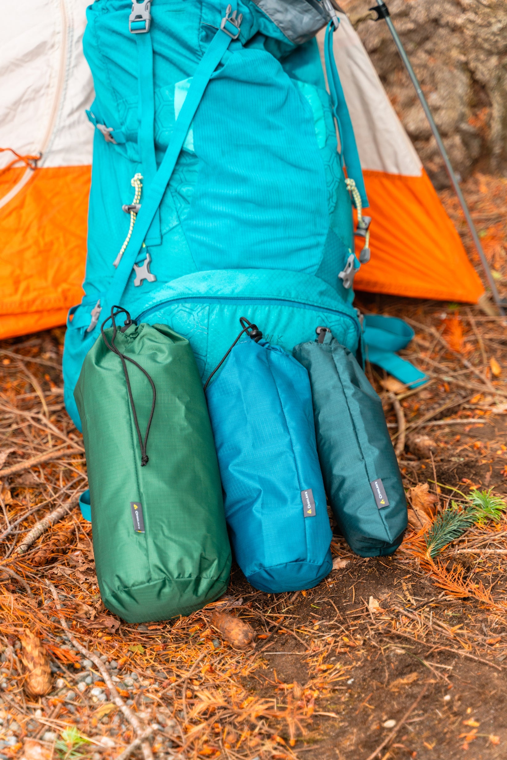 Coghlan's Waterproof Ditty Bags for Camping, Travel & Storage - Lightweight Durable Organizer for Outdoor Gear, Toiletries & Essentials