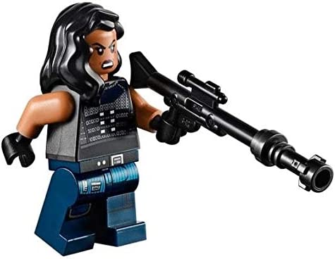 LEGO Star Wars The Mandalorian Cara Dune Minifigure SW1058 - Collectible Action Figure for Fans, Display & Play Scenes