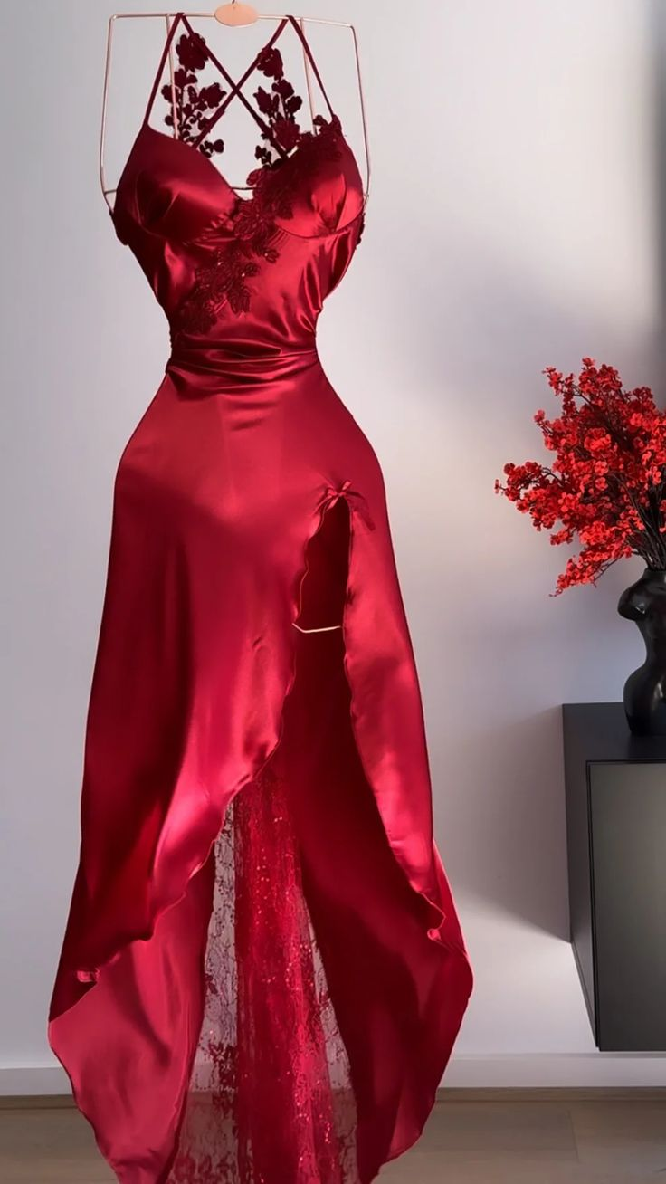Elegant A-Line Red Satin Long Prom Dress with High Slit - Perfect for Parties, Homecoming & Evening Events - Style J6735