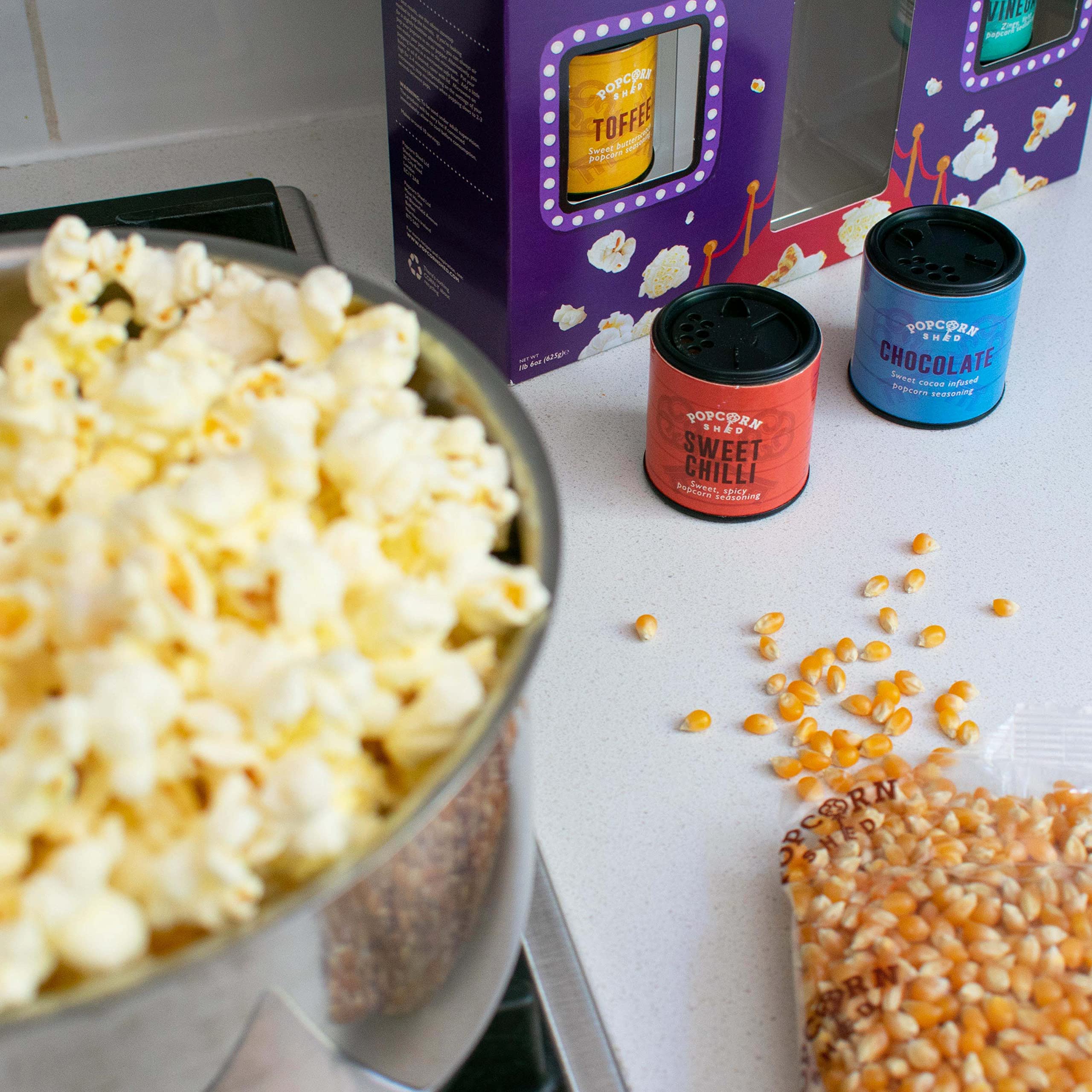 DIY Popcorn Seasoning Kit - 5 Delicious Flavors + 500g Popcorn Kernels - Vegan & Gluten-Free - Perfect for Movie Nights, Parties & Snack Time
