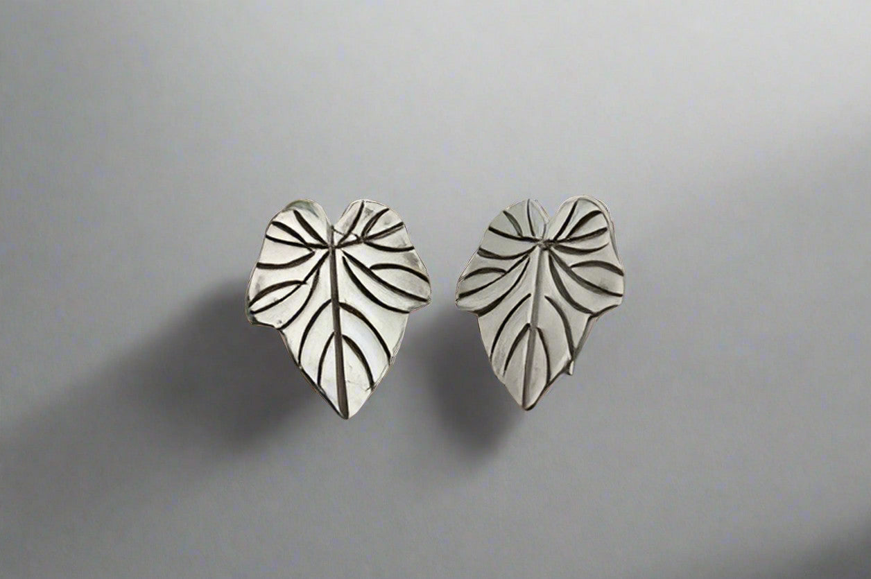 Pure Silver Maple Leaf Earrings for Women - Elegant Nature-Inspired Jewelry for Everyday Wear & Special Occasions