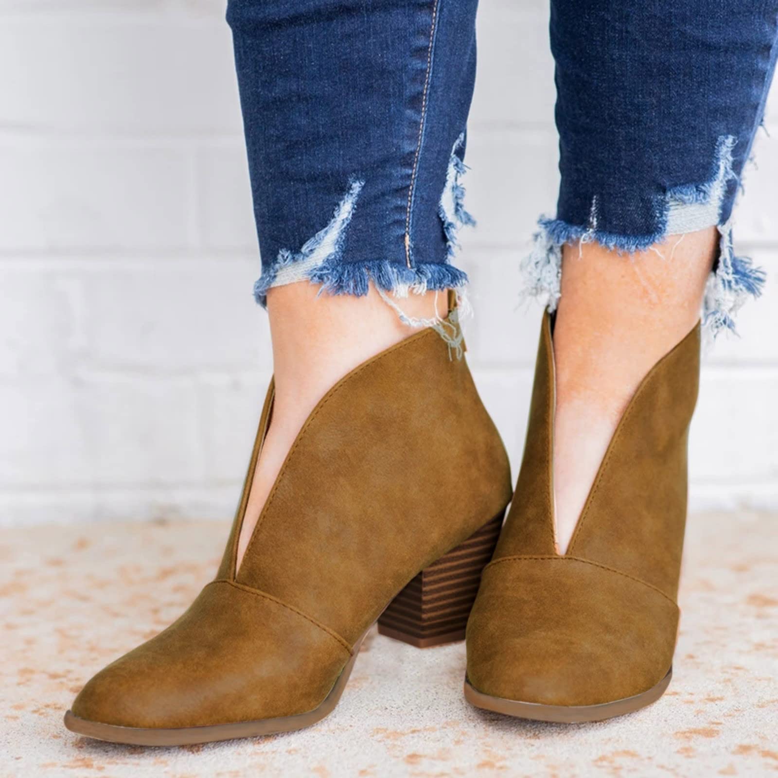Naescisti Women's Leather Short Boots - Retro Chunky Heel Ankle Boots with Zipper for Casual Outfits & Fall Fashion