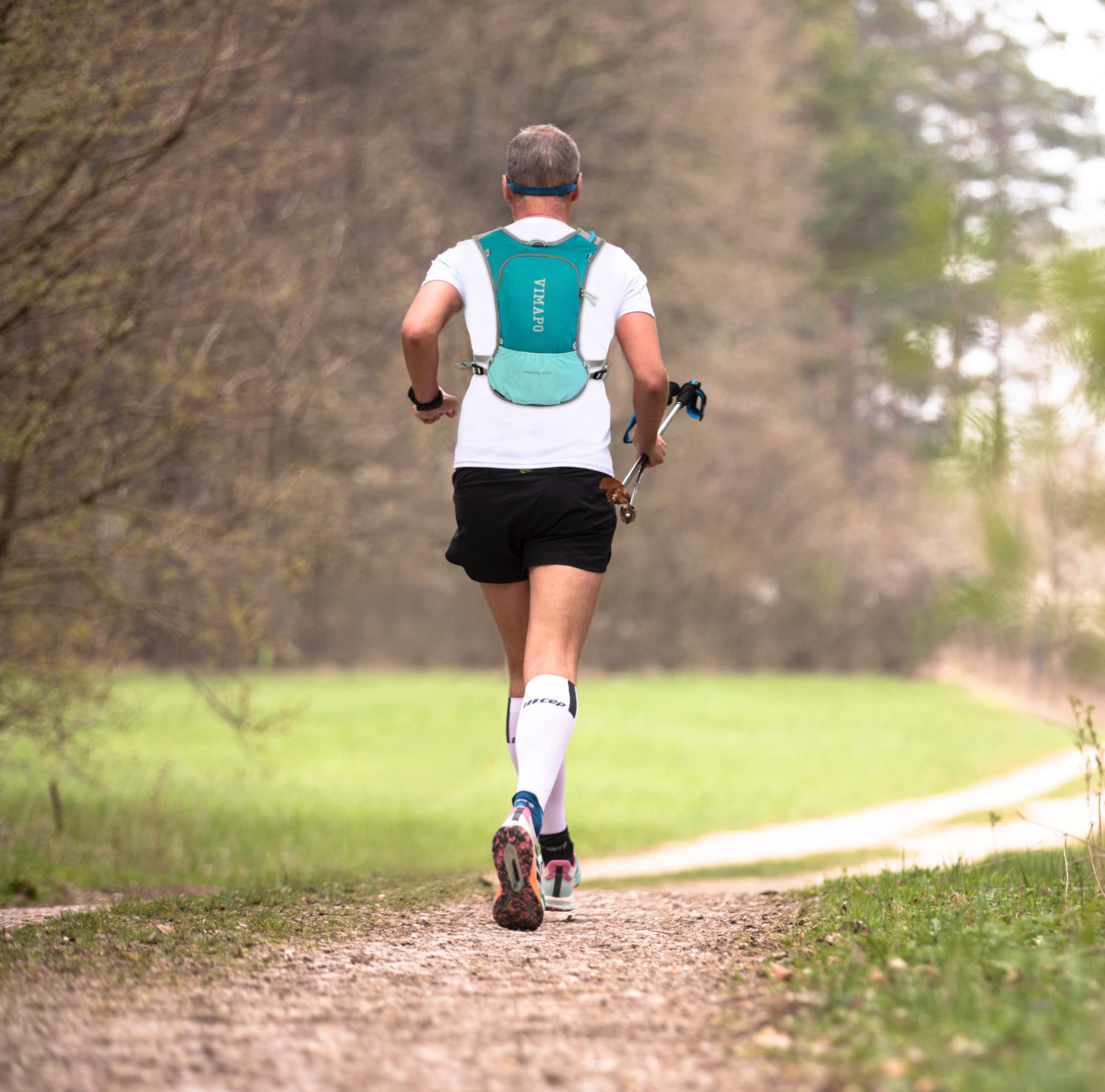 Best Running Hydration Vest Backpack for Men & Women - Lightweight Water Pack for Trail Running, Marathon, Hiking & Cycling - Perfect for Outdoor Adventures & Long-Distance Training