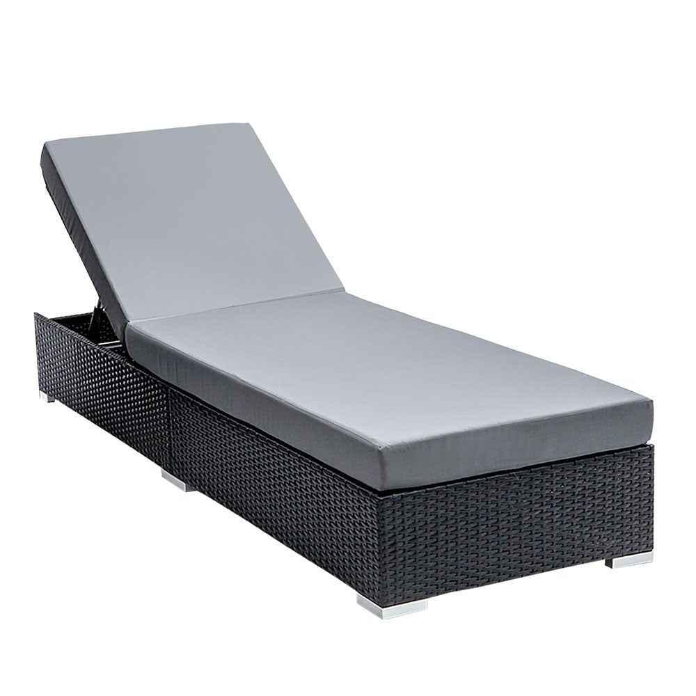 Finnley Outdoor Sun Lounge Chair - Interchangeable Covers in Beige, Grey & Red - Perfect for Poolside, Patio & Beach Relaxation
