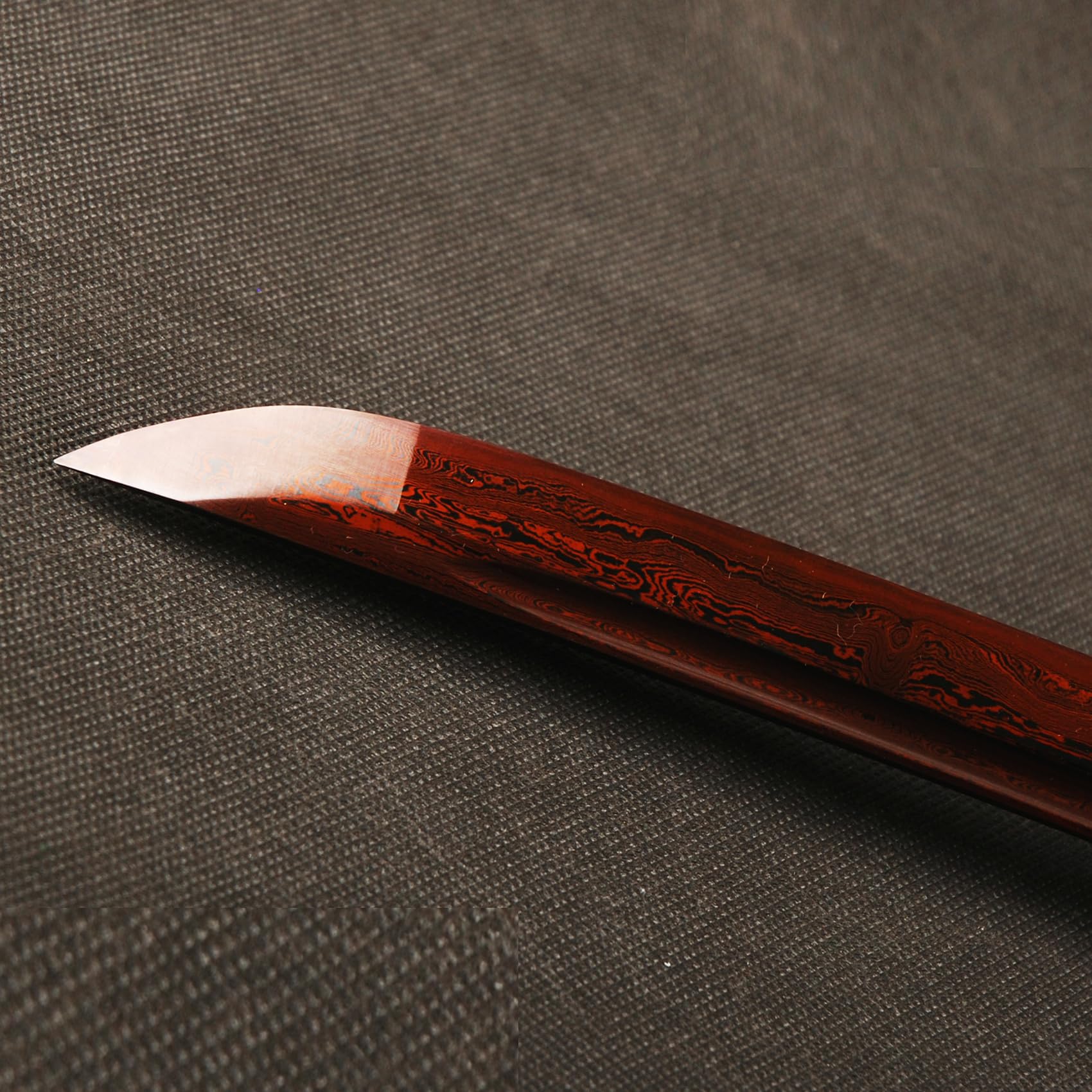 Premium Blood Red Damascus Steel Japanese Samurai Katana Sword with Dragon Tsuba - Handcrafted Folded Steel Blade for Martial Arts Training, Cosplay & Collectors