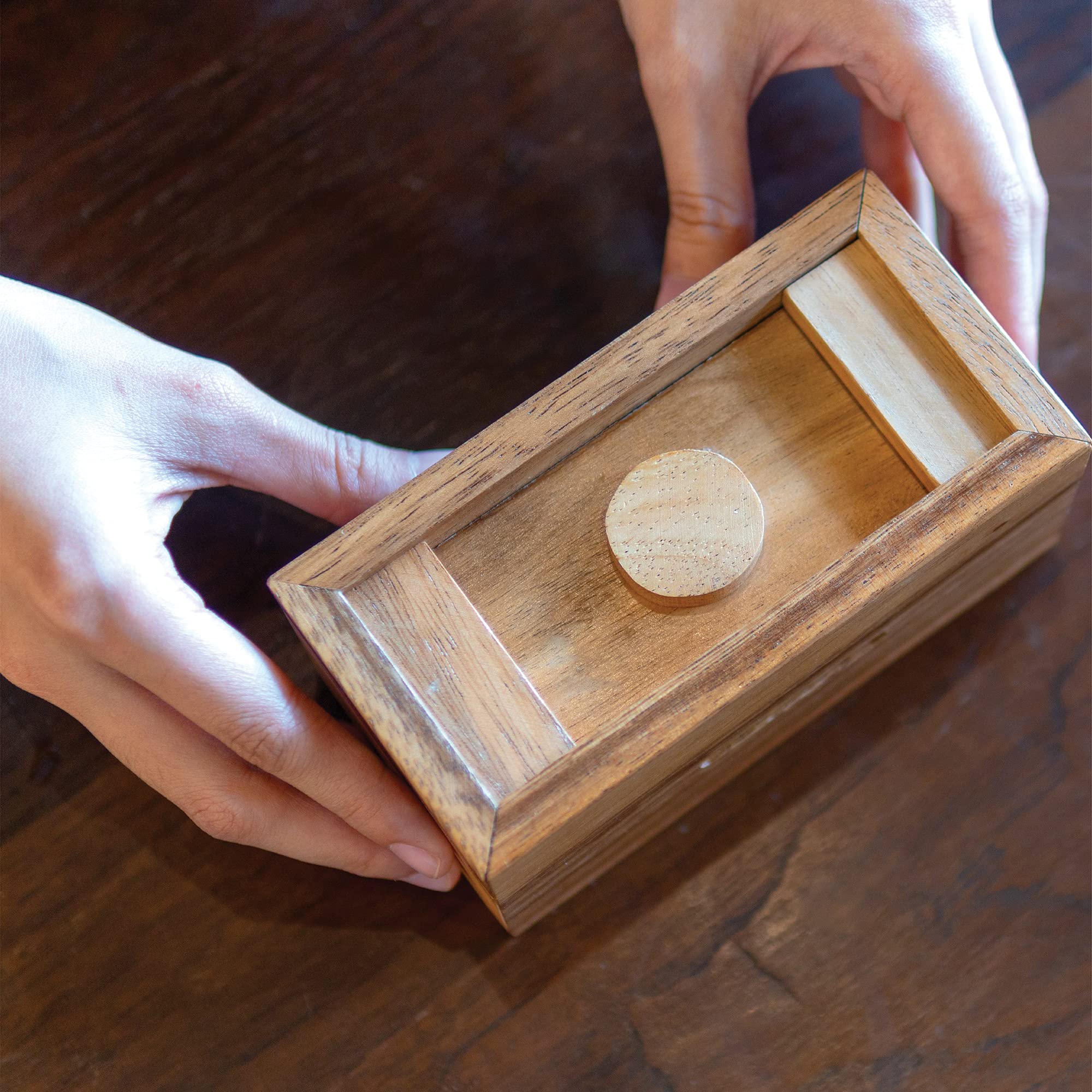 BSIRI Ziggurat Chest - Secret Box Brain Teaser Wooden Puzzle Box with Hidden Compartments | Mystery Gift Box for Money, Jewelry & Cards | 3D Puzzle Lock Box for Adults & Teens | Perfect for Escape Rooms, Treasure Hunts & Mind Challenges