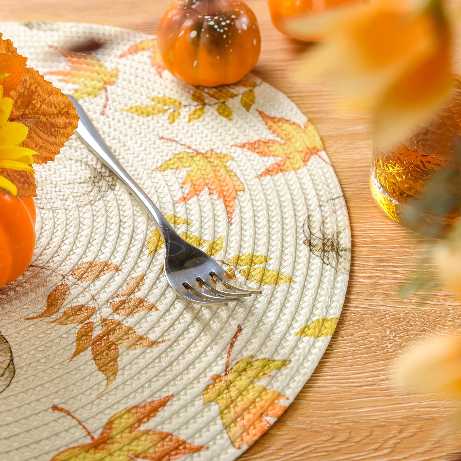 U'Artlines Fall Round Braided Placemats Set of 4 - 15 Inch Pumpkin & Leaves Design, Washable Woven Table Mats for Thanksgiving, Kitchen, Dining Table Decor | Perfect for Autumn Gatherings, Holiday Parties & Cozy Home Dining