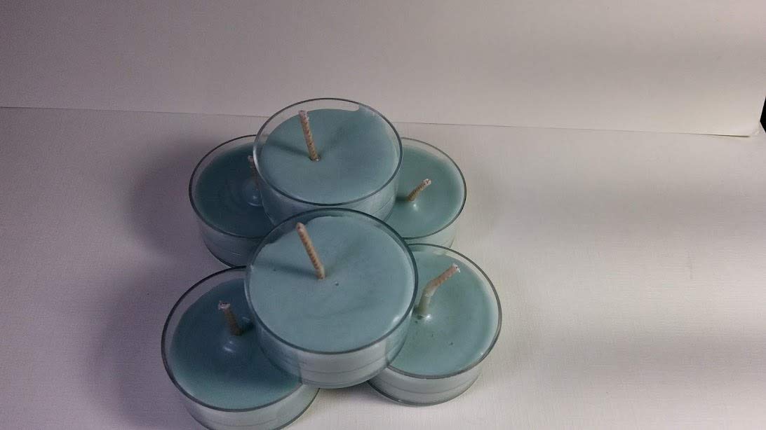 9 Pack Mistletoe Scented Tealights - Eco-Friendly Coconut Wax Blend in Durable Polycarbonate Cups - Perfect for Christmas Decor, Holiday Parties & Romantic Ambiance