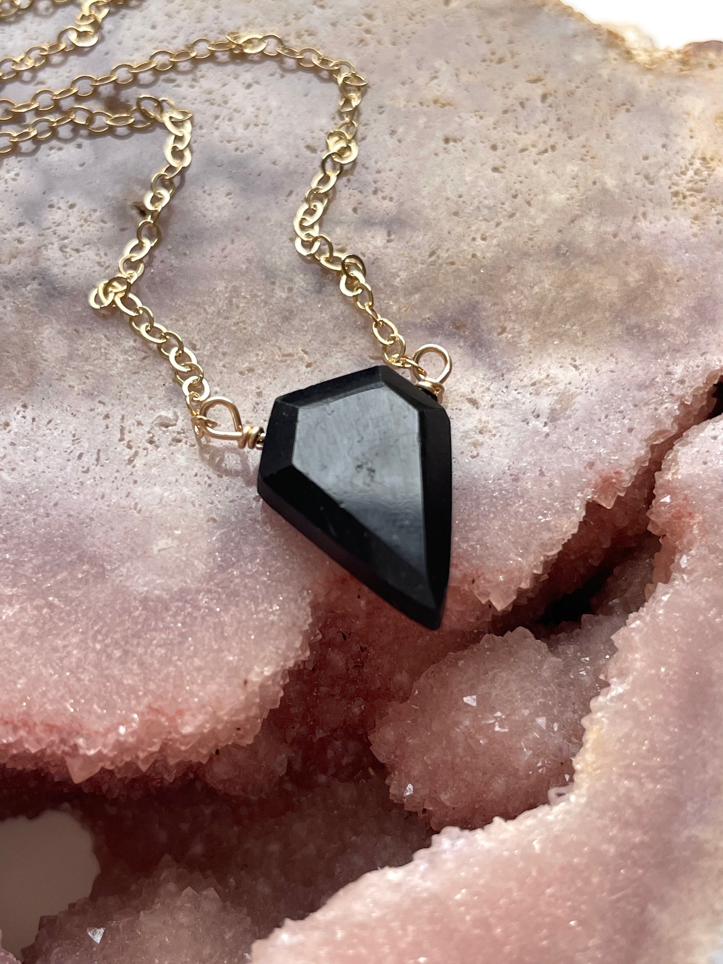 Black Tourmaline Pendant Necklace for Empath Protection - Healing Crystal Jewelry for Energy Cleansing & Stress Relief - Perfect for Meditation, Yoga & Spiritual Practices