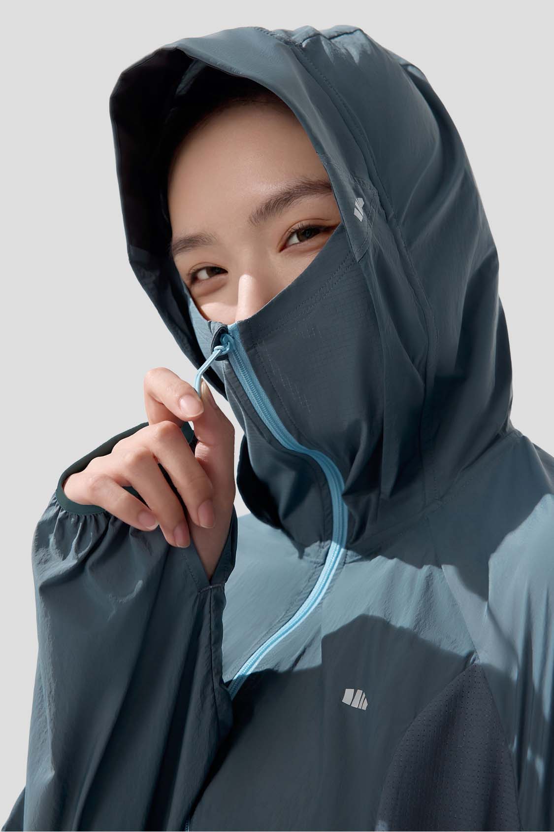 Drift Women's Lightweight Water Repellent Jacket UPF 100+ Sun Protection - Perfect for Hiking, Travel & Outdoor Activities