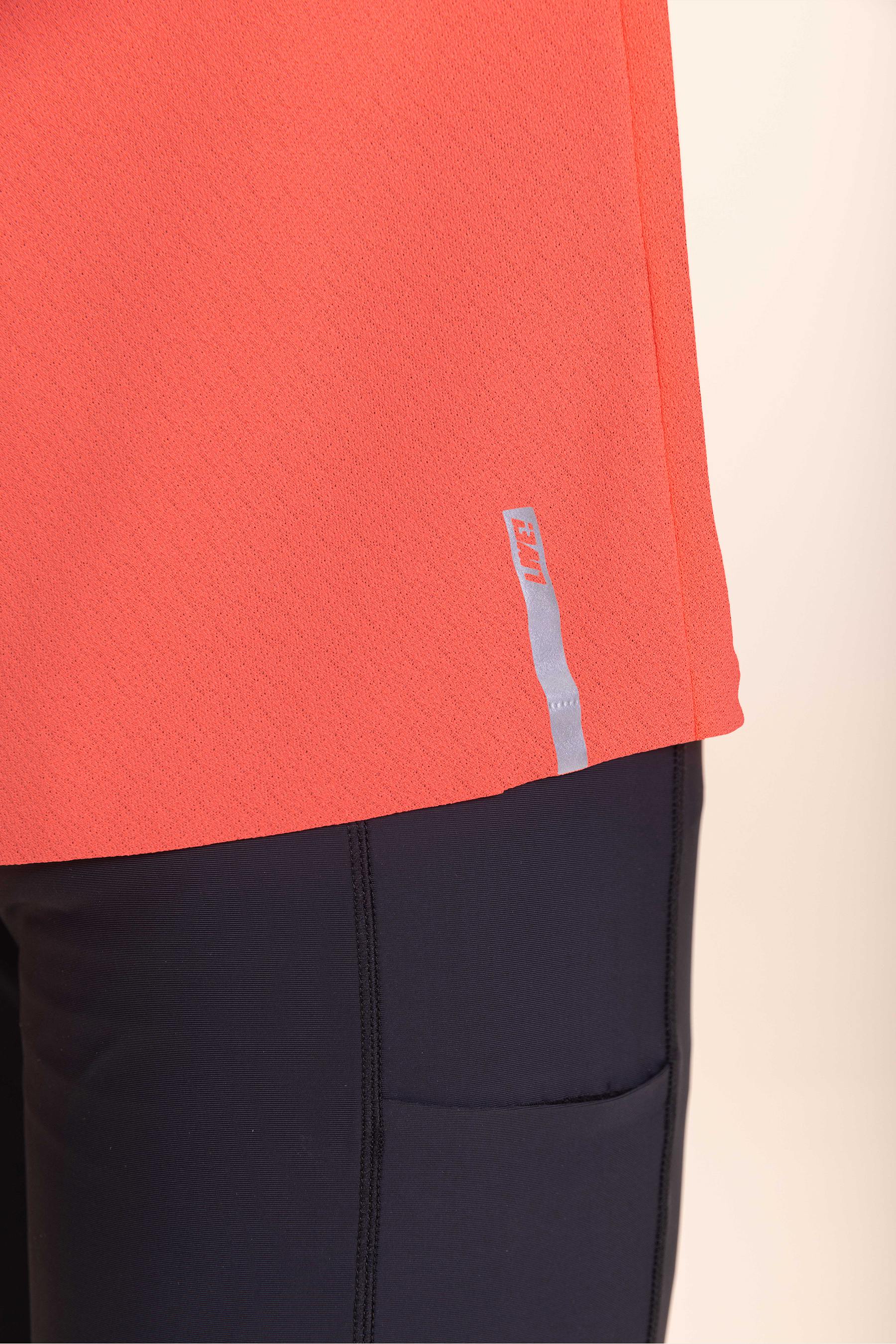 Comfy Line Men's T-Shirt - Soft Cotton Casual Tee for Everyday Wear | Perfect for Work, Gym & Weekend Outfits
