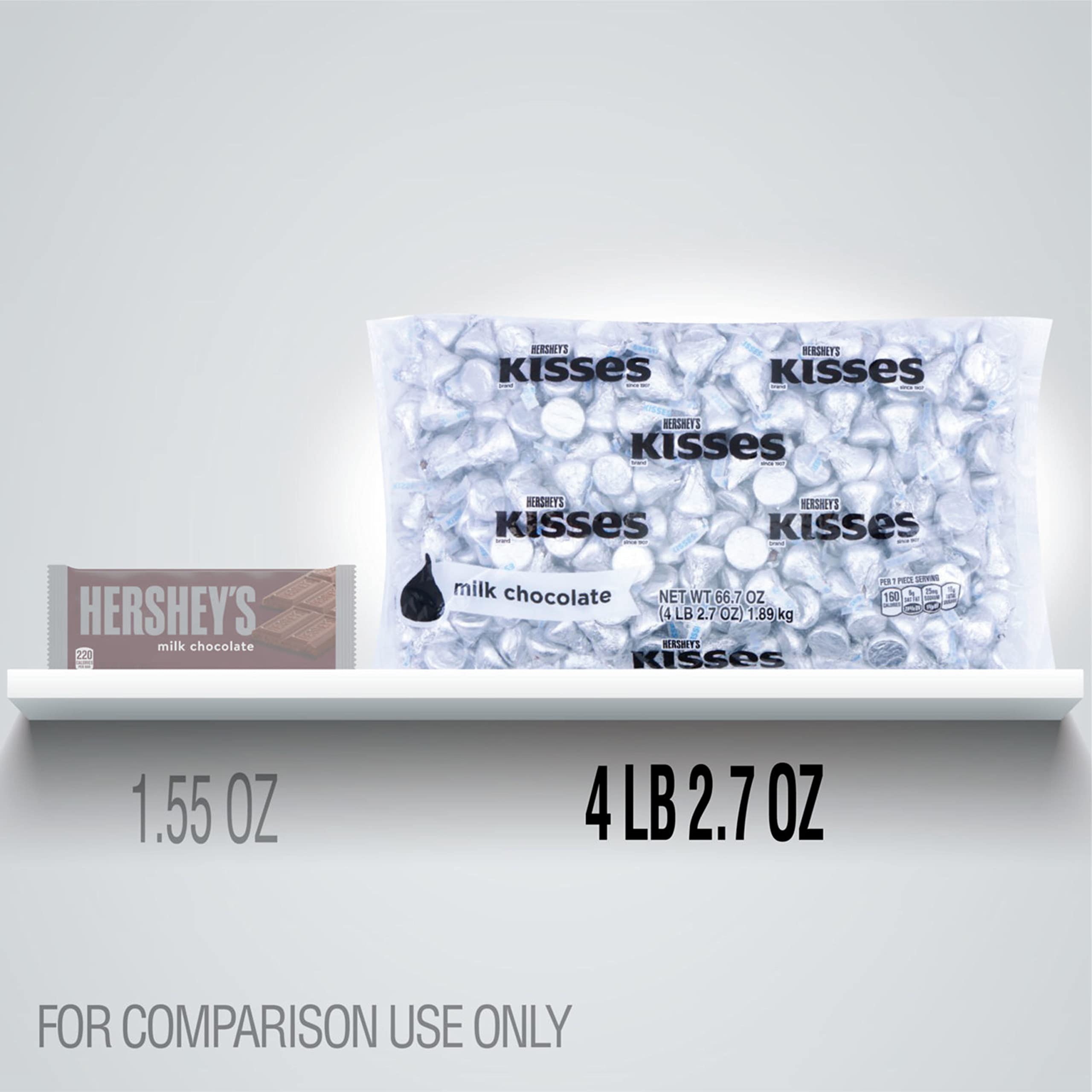 HERSHEY'S KISSES Milk Chocolate Candy Bulk Bag - 66.7 oz (1.89 kg) - Perfect for Parties, Gifts & Baking - Great for Halloween, Christmas & Valentine's Day