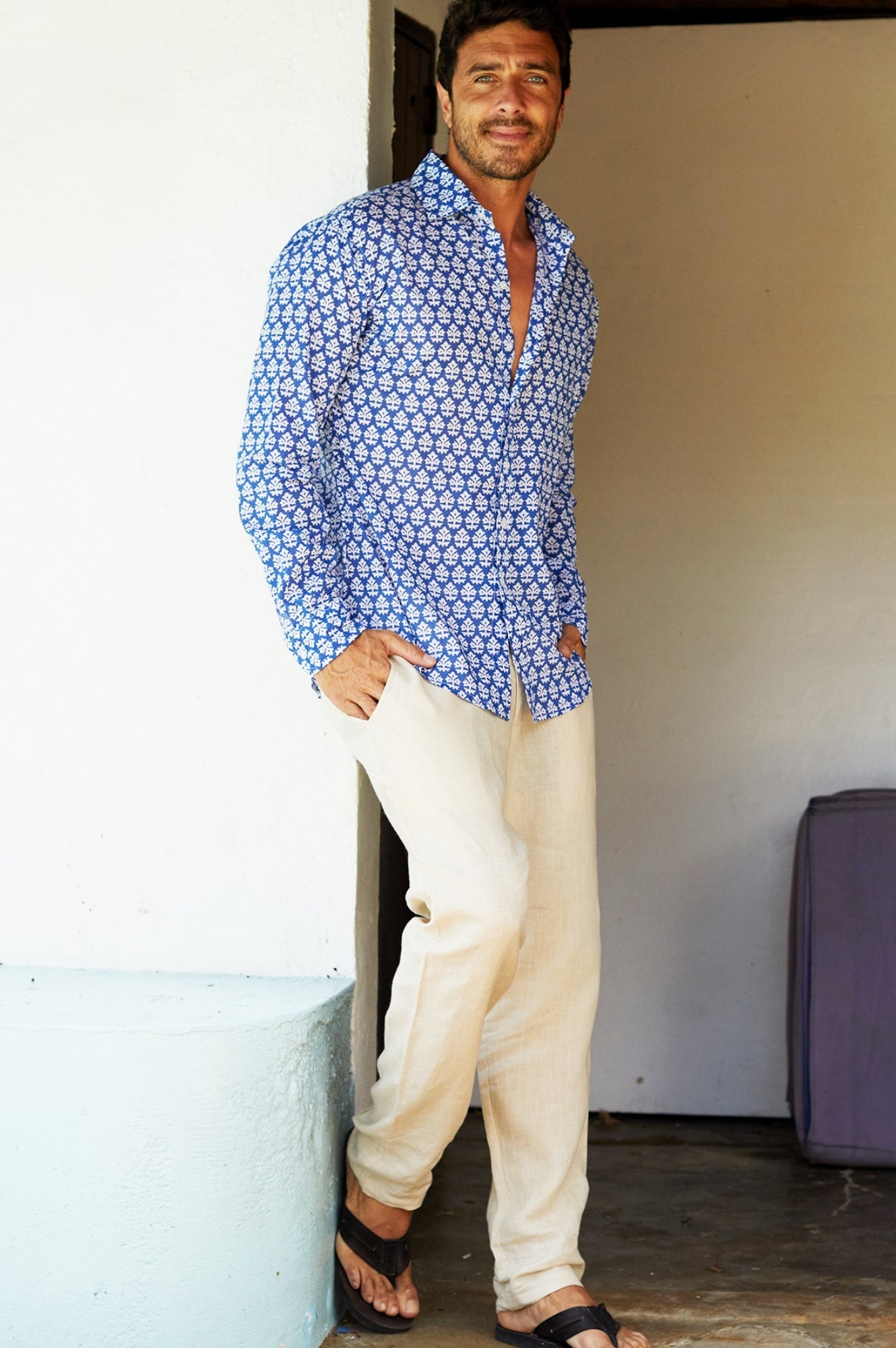 Stylish Men's Batik Print Cotton Shirt - Blue and White Casual Button Down Shirt for Summer, Beach & Vacation Wear