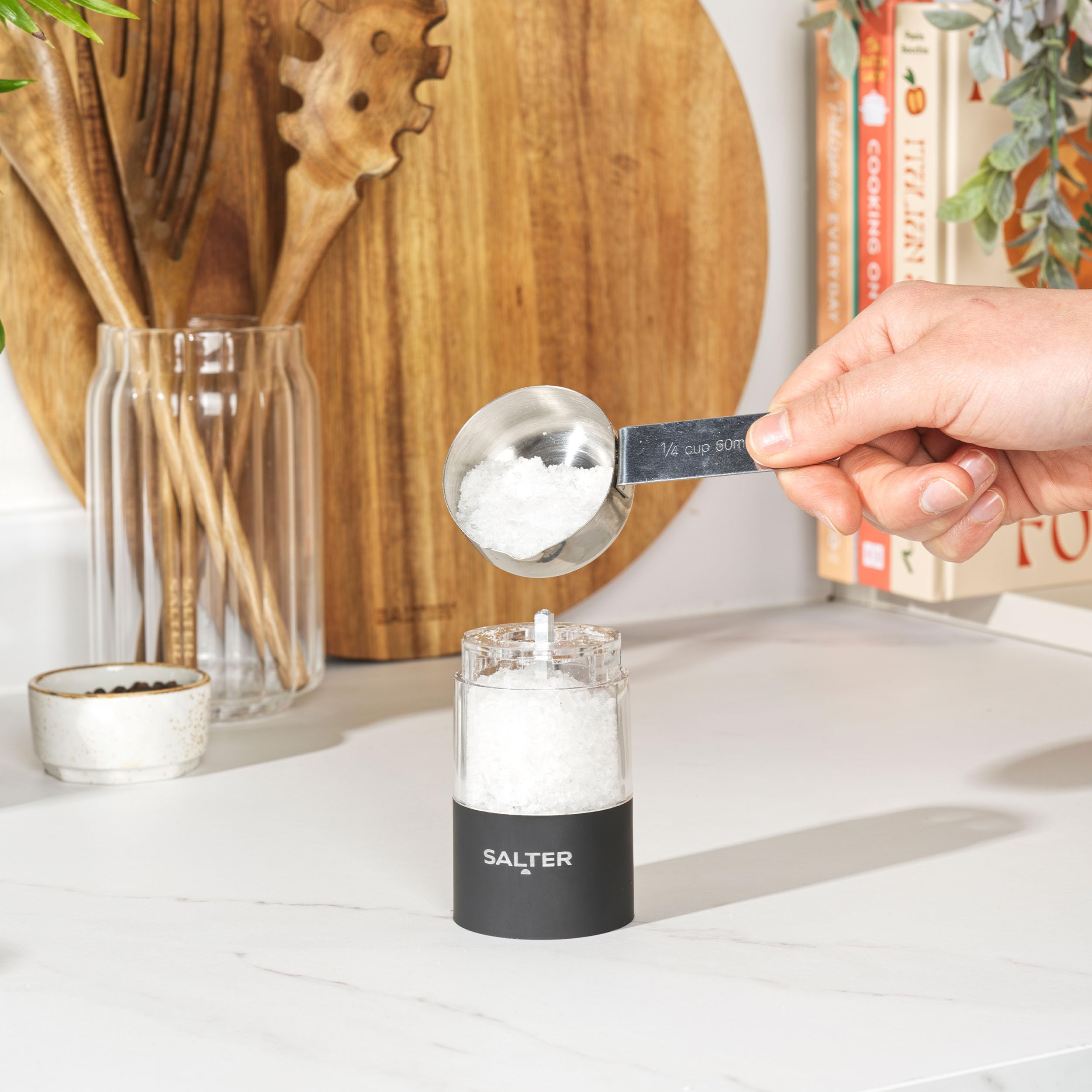 Salter 7524 BKXR Electric Salt & Pepper Grinder Set - Battery Powered, Adjustable Ceramic Grinder with Soft-Touch Push Button (66g Rock Salt & 30g Peppercorns) - Perfect for Kitchen, Dining Table & Gourmet Cooking