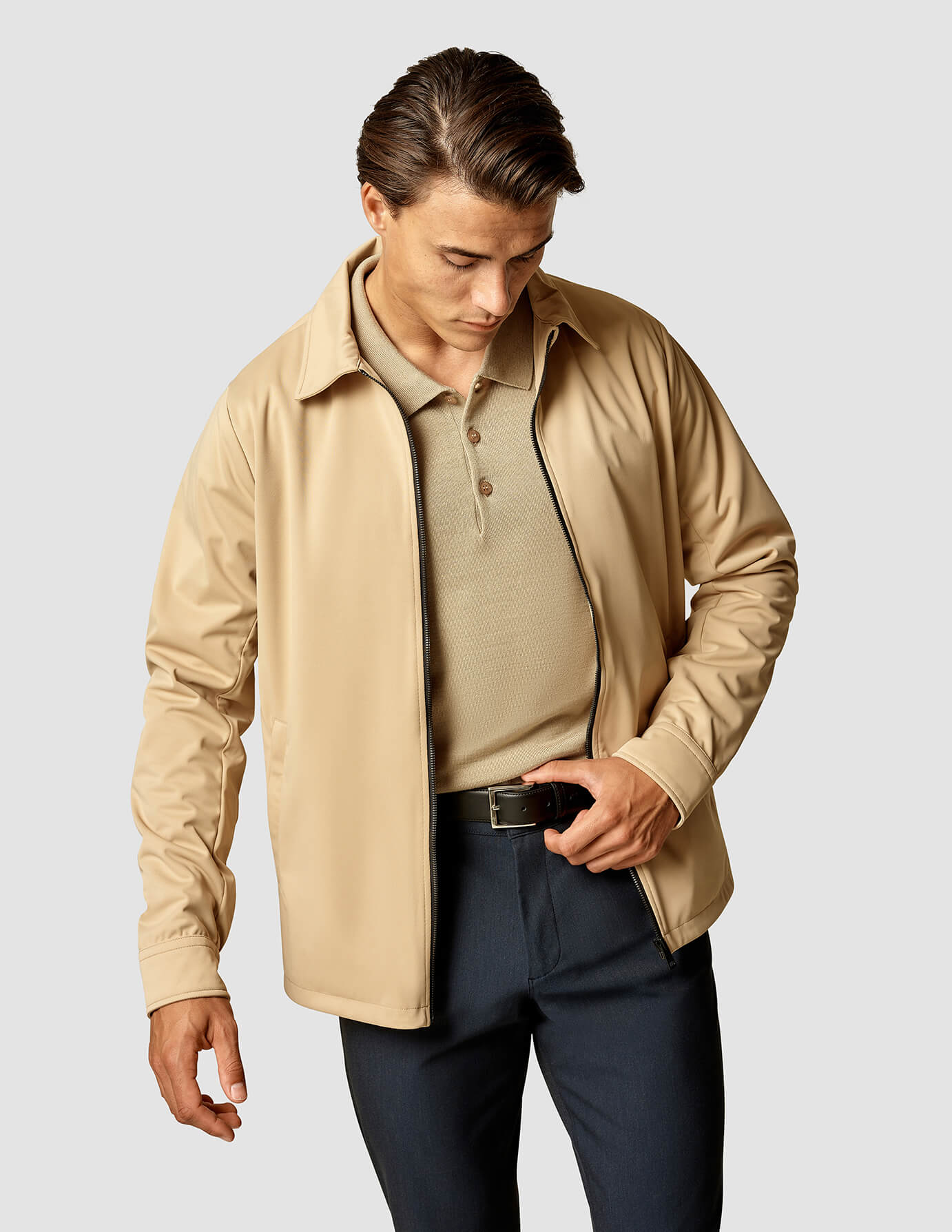 Casually Confident Women's Fashion - Stylish & Comfortable Outfits for Everyday Wear | Perfect for Work, Dates & Casual Outings